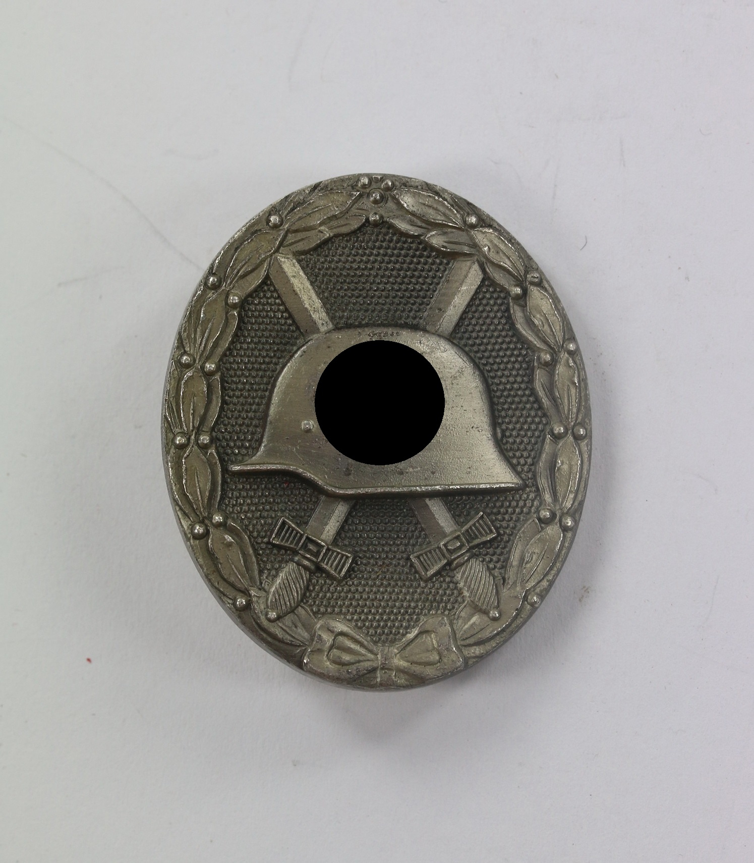 verwundetenabzeichen_in_silber_1939_hst Silver Wound Badge. Maker 65 (Klein & Quenzer, Oberstein) – Bild 1
