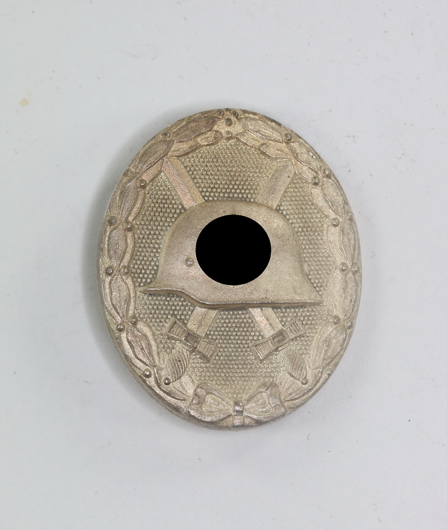 Silver Wound Badge 1939. Maker 65 (Klein & Qunzer, Oberstein) – Bild 1