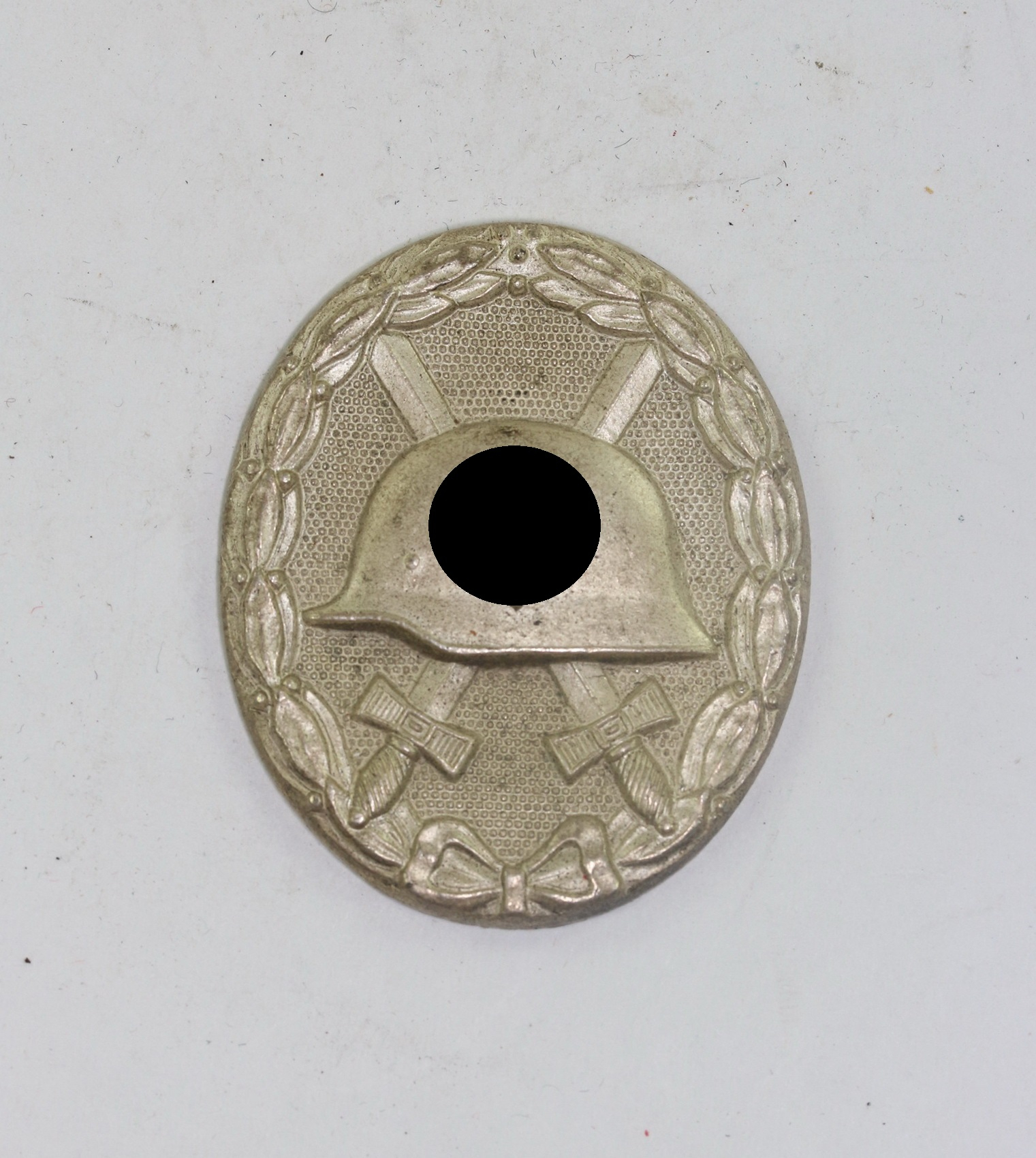 Silver Wound Badge 1939. Maker 92 (Josef Ruckert & Sohn, Gablonz) – Bild 1