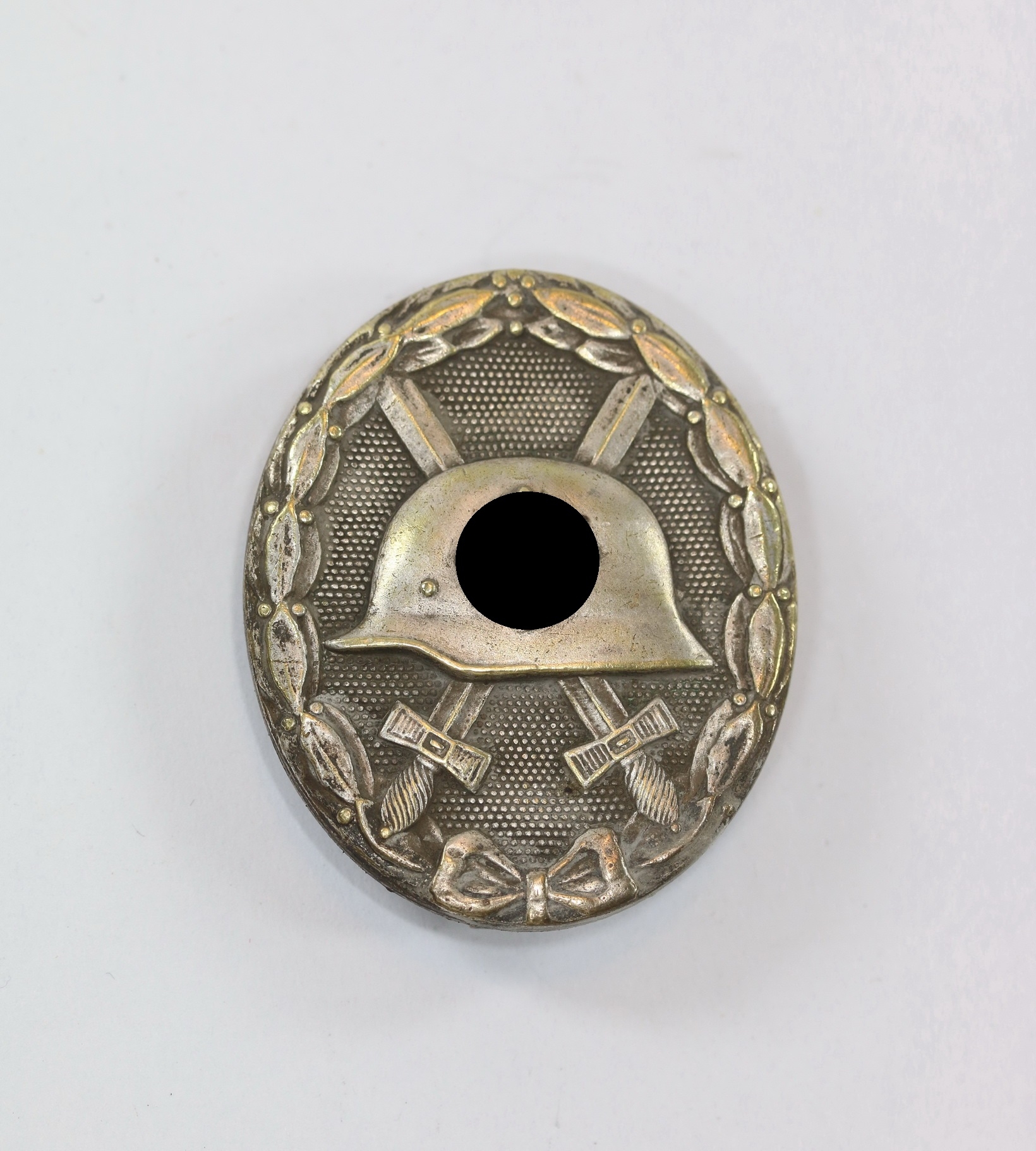 verwundetenabzeichen_in_silber_hauptm_nzamt_wien_buntmetall_1__1_4 Silver Wound Badge 1939. Type Vienna Main Mint. – Bild 1