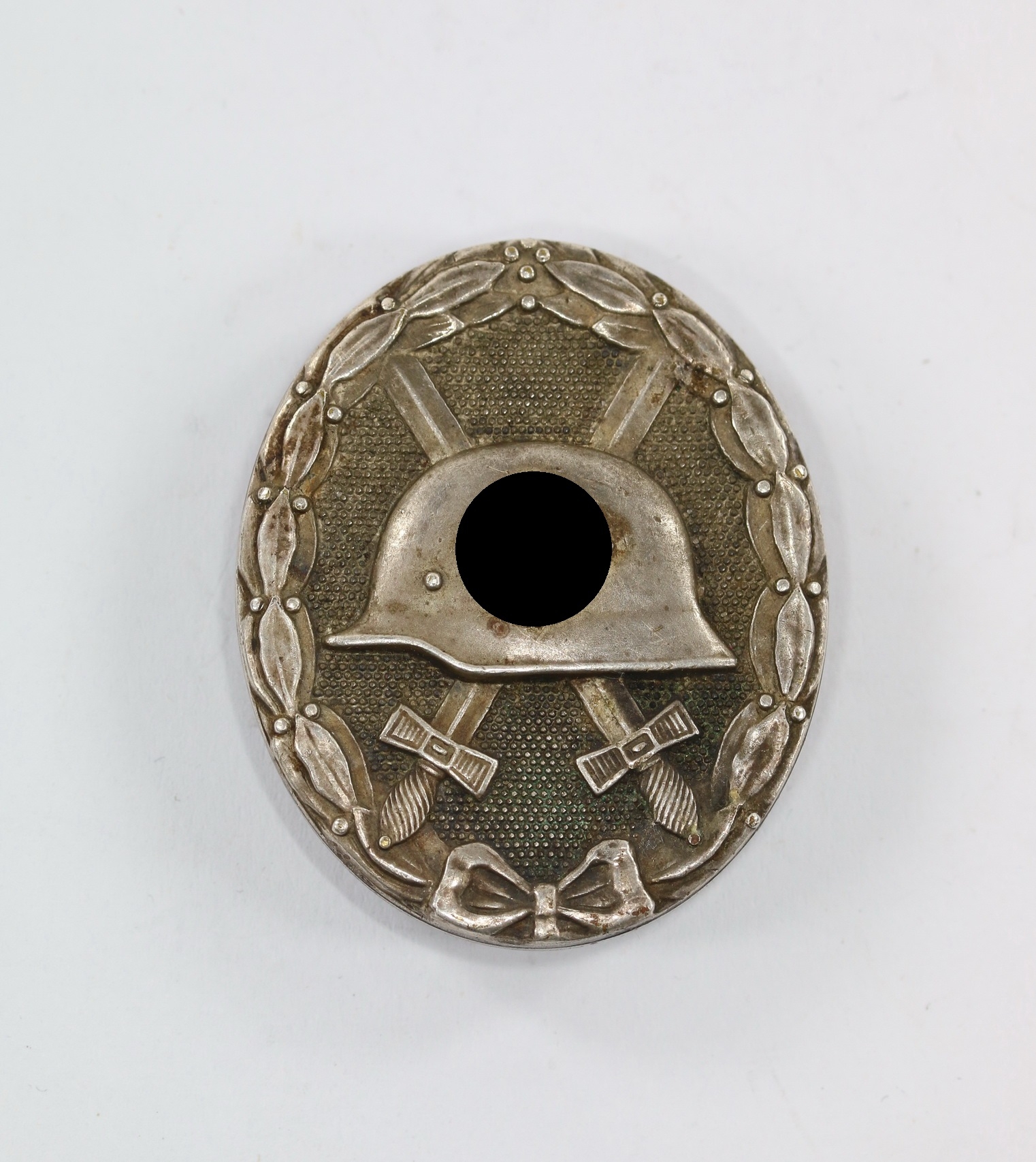 verwundetenabzeichen_silber_hersteller_30_1__1 Silver Wound Badge 1939. Maker 30. – Bild 1