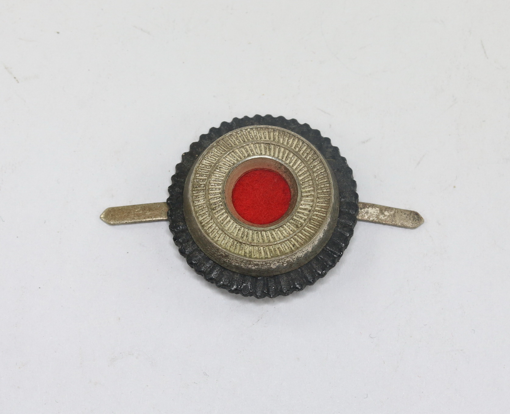 Wehrmacht Heer, Korkade für die Schirmmütze der Offiziere – Bild 1