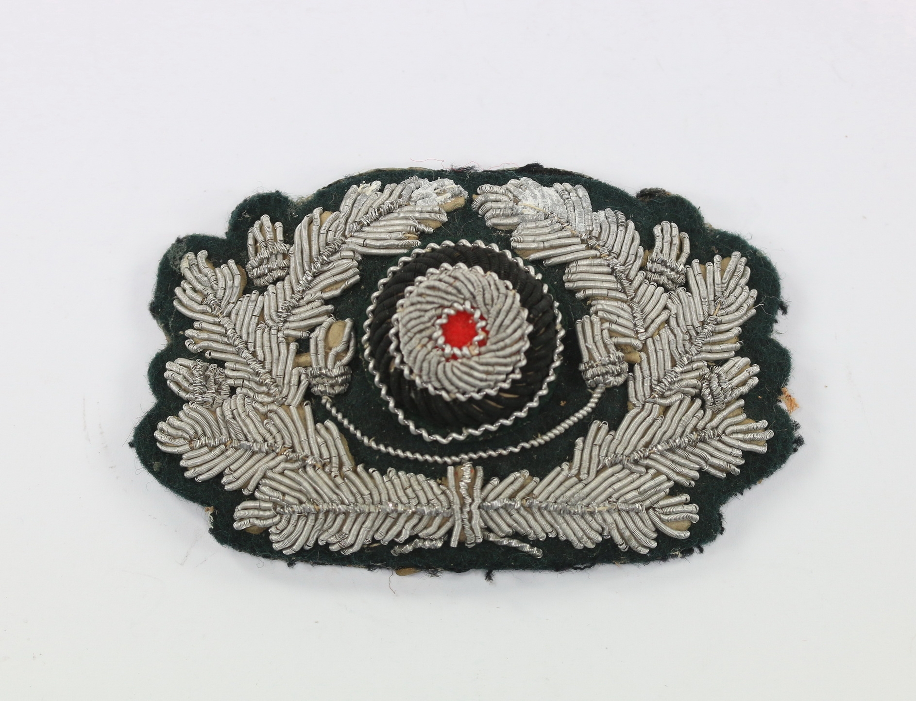 Oak Leaf Wreath and Cockade for the Army Officer Peak Cap. – Bild 1