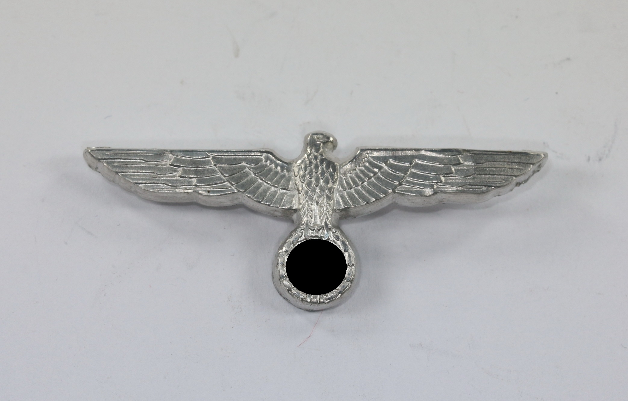 Aluminium Eagle for the Army Peaked Cap. – Bild 1