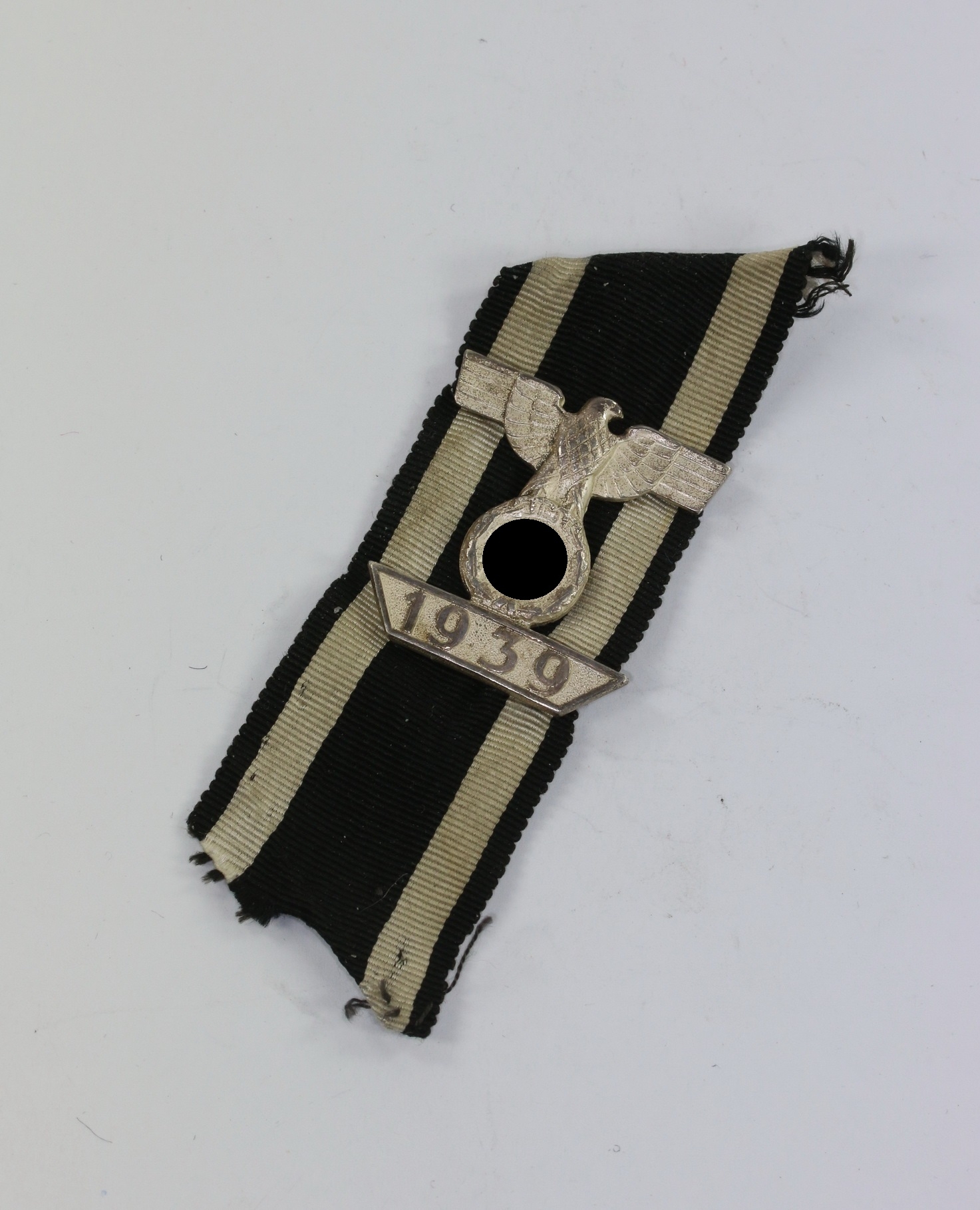 Repetition Clasp 1939 to the Iron Cross 2nd Class 1914. Type, Short Wing - Deschler. – Bild 1
