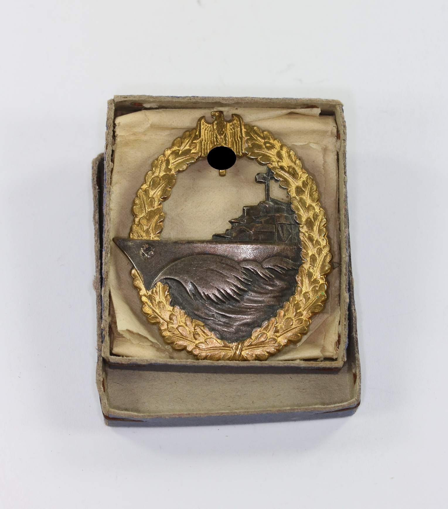zerst_rerkriegsabzeichen_hst Boxed Destroyer War Badge. Maker Schwerin. – Bild 1