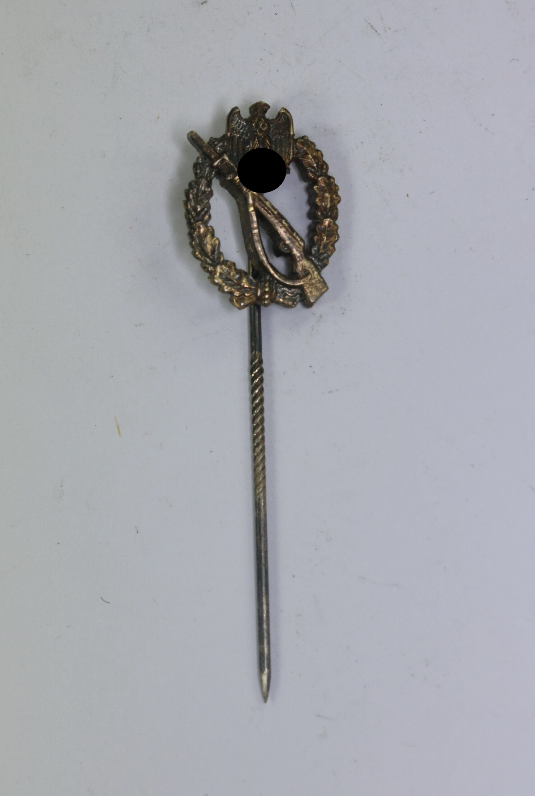 16_mm_miniatur_preu_en_milit_r_flugzeugf_hrerabzeichen_1__1_1 16 MM Miniatur Infanterie-Sturmabzeichen in Silber, Hst. L/13 (Paul Meybauer, Berlin) – Bild 1