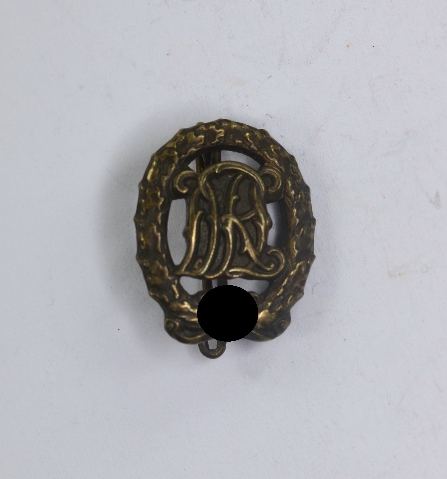 16mm Miniature Bronze National Sport Badge. Maker Wernstein Jena – Bild 1