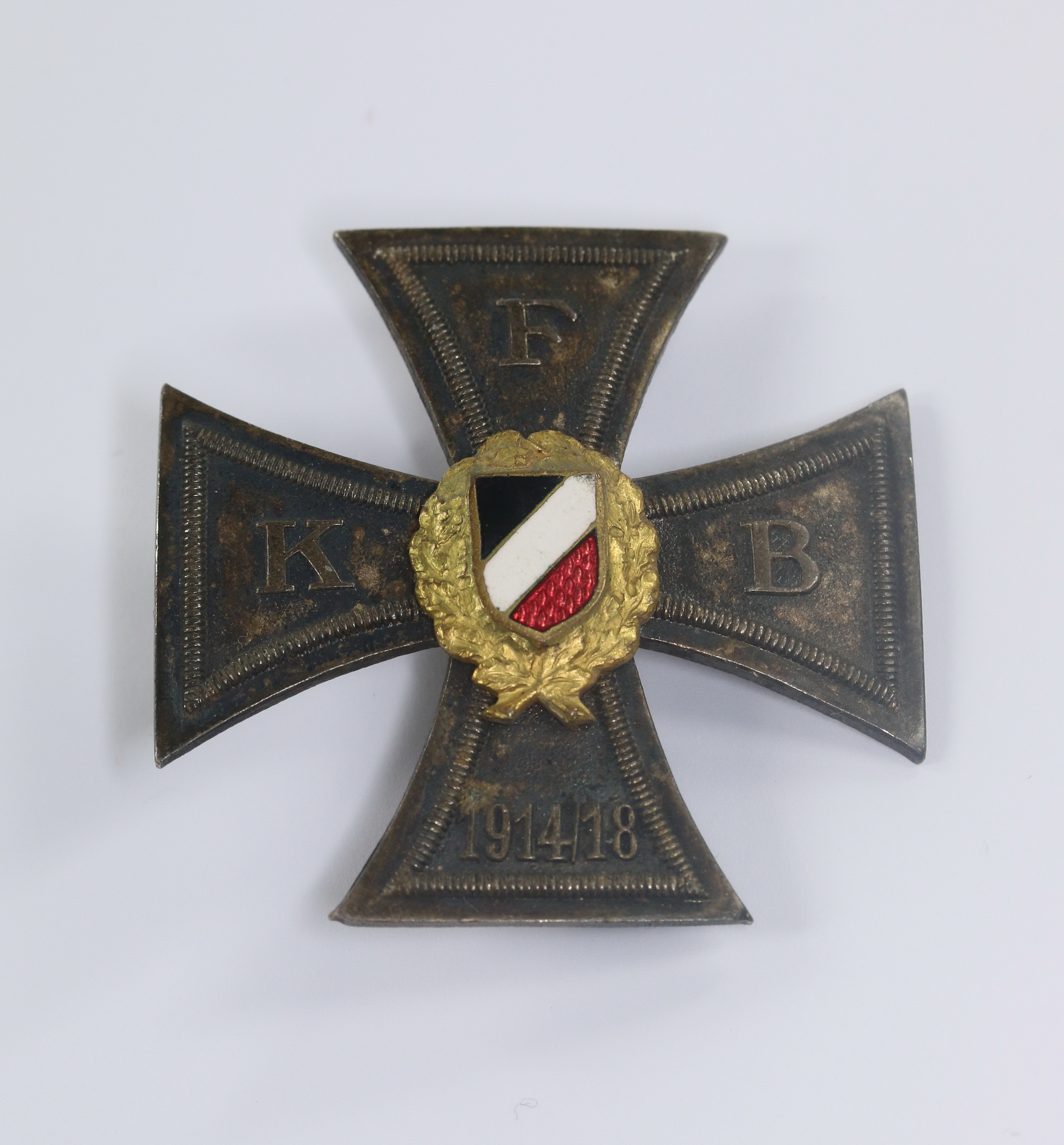 1914/18 Cross of the German Frontline Combatants Association (FKB). Maker Deschler & Sohn München – Bild 1