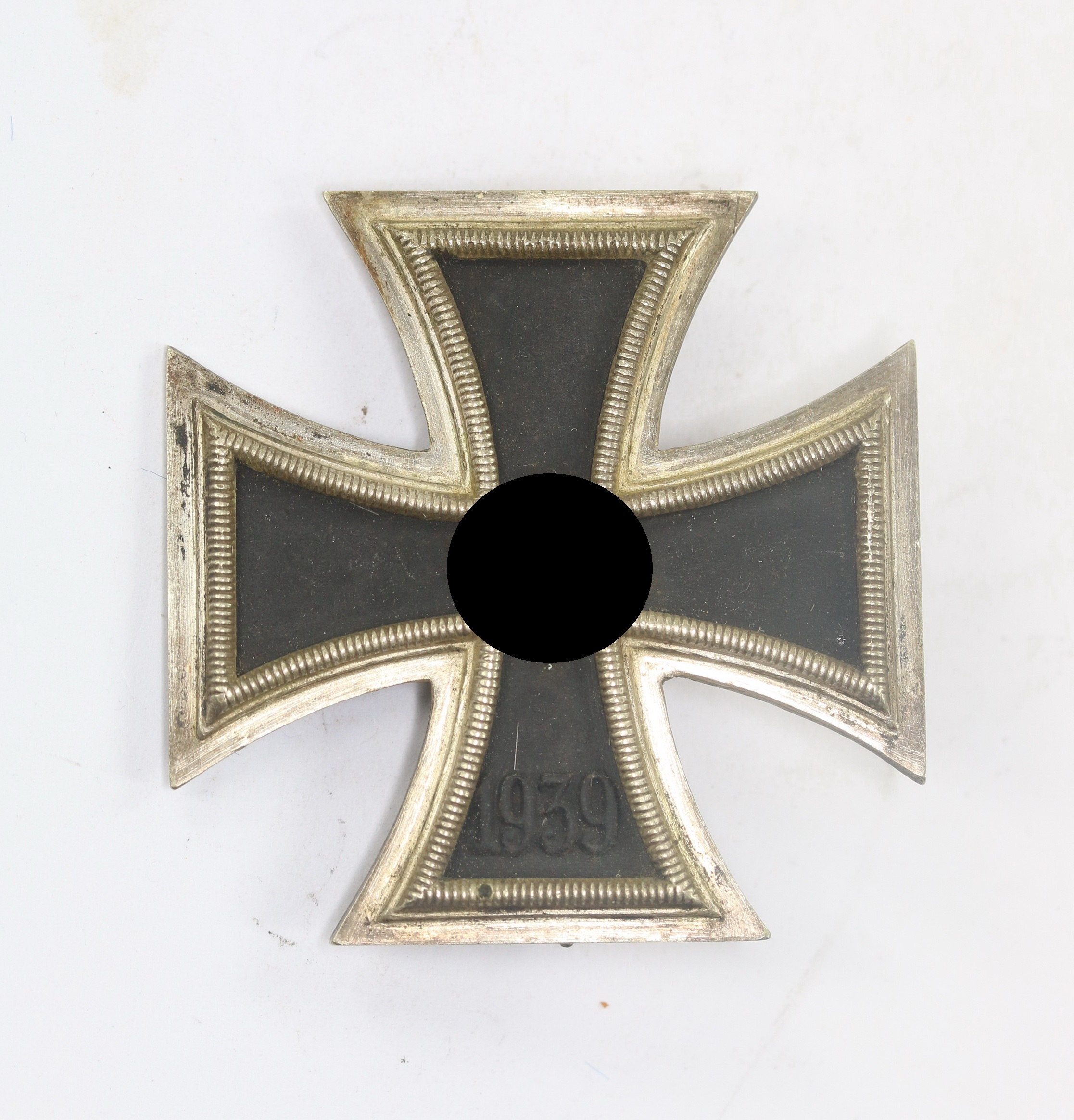 _eisernes_kreuz_1 Iron Cross 1st Class 1939. Maker L/11 on the pin (!) (Wilhelm Deumer, Lüdenscheid) – Bild 1
