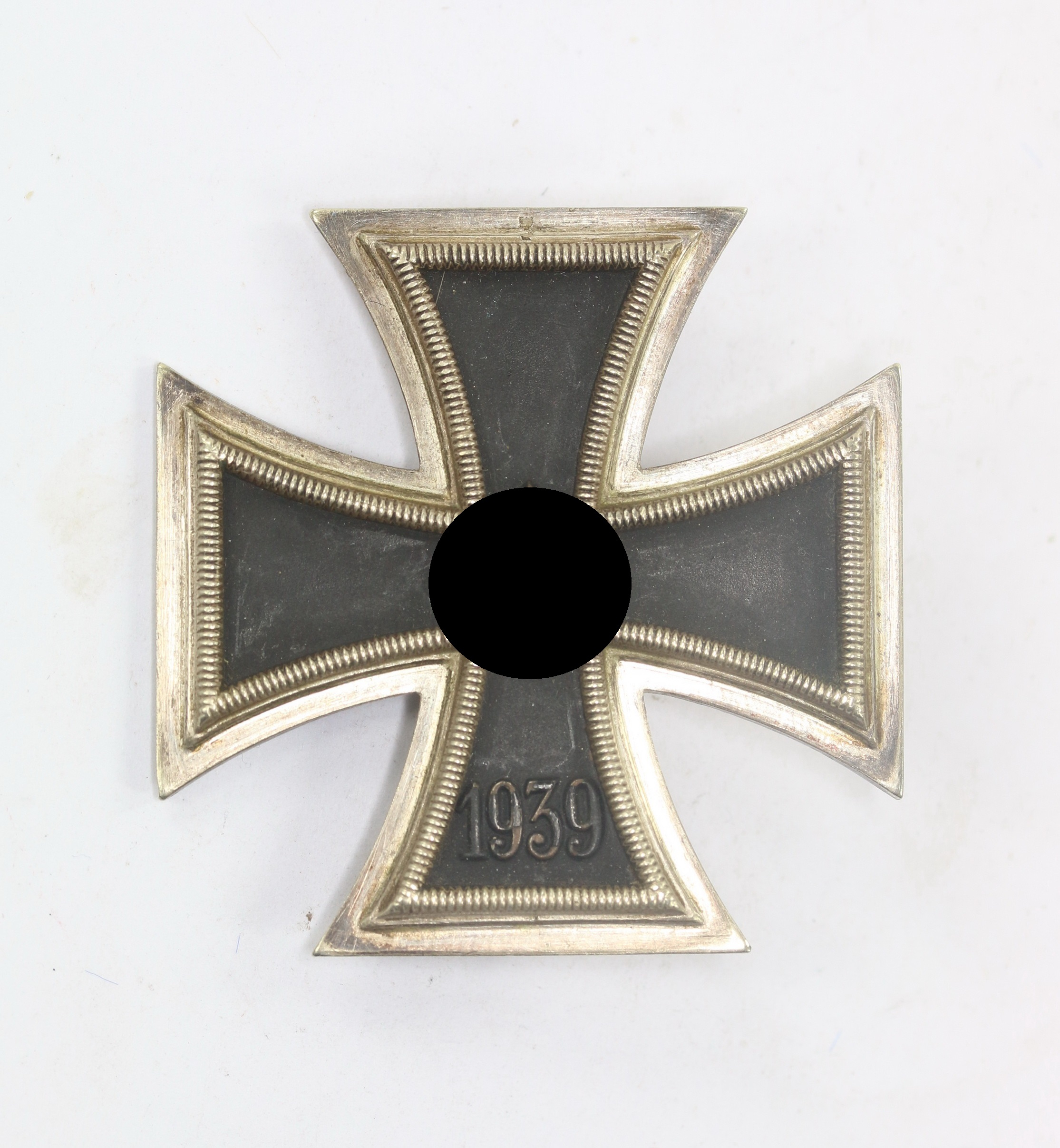 Iron Cross 1st Class 1939. Maker L/11 without box, (Wilhelm Deumer, Lüdenscheid) – Bild 1