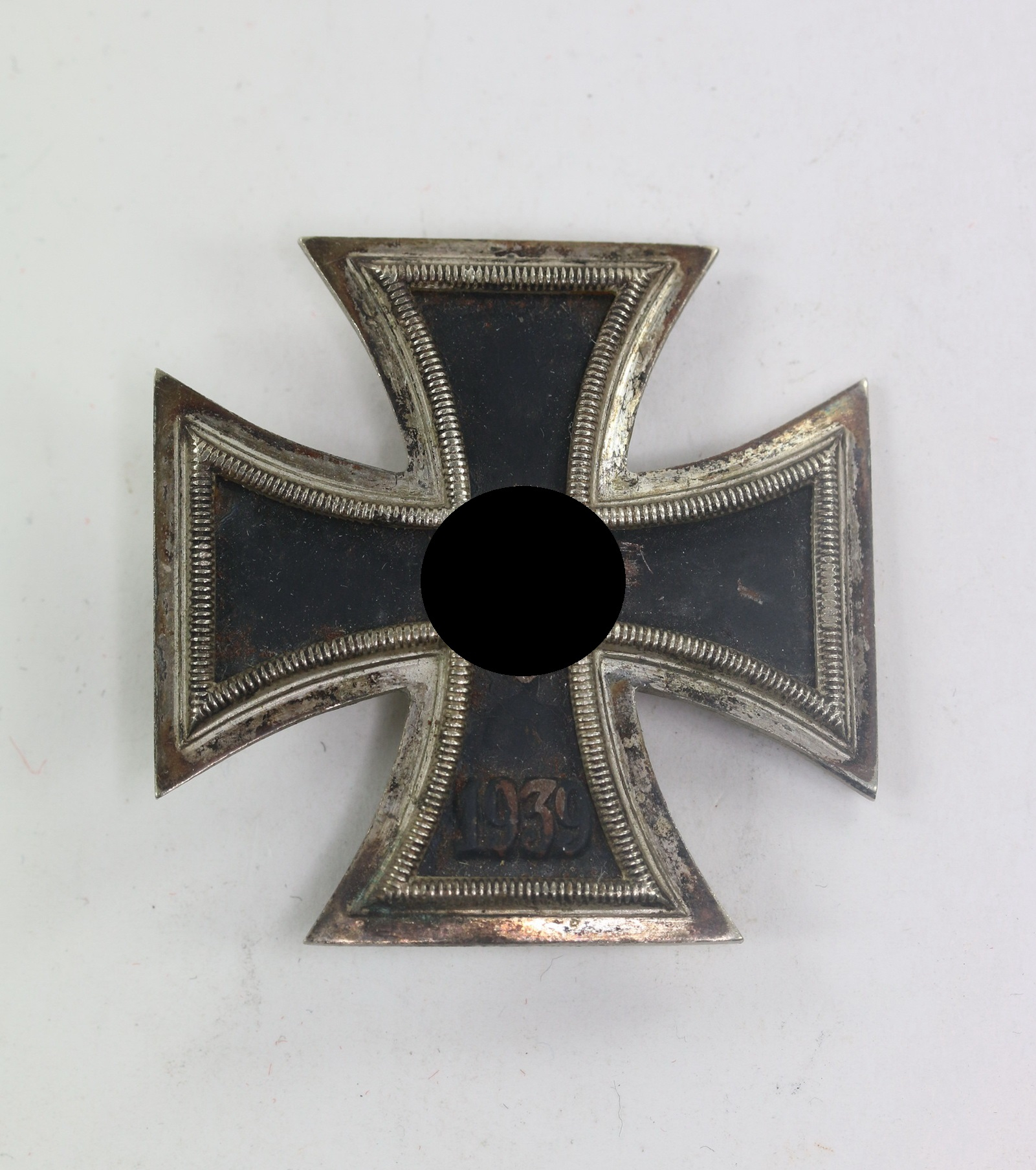  Eisernes Kreuz 1. Klasse 1939, Hst. L/13, Kriegsgefangenschaft – Bild 1