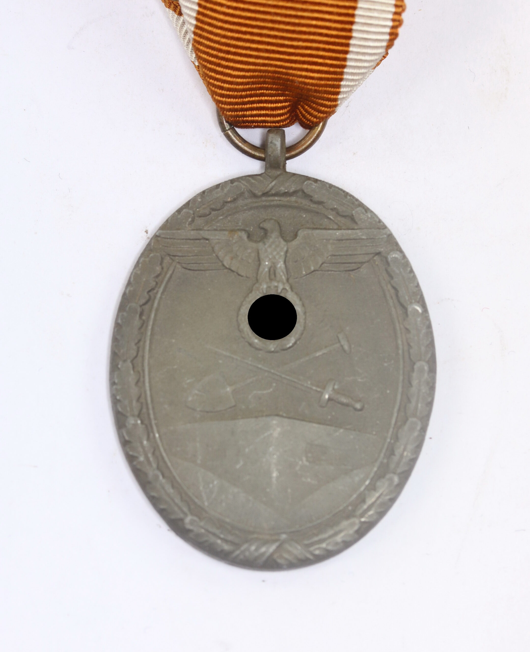  Deutsches Schutzwall Ehrenzeichen, "Für Arbeit zum Schutze Deutschlands" – Bild 1