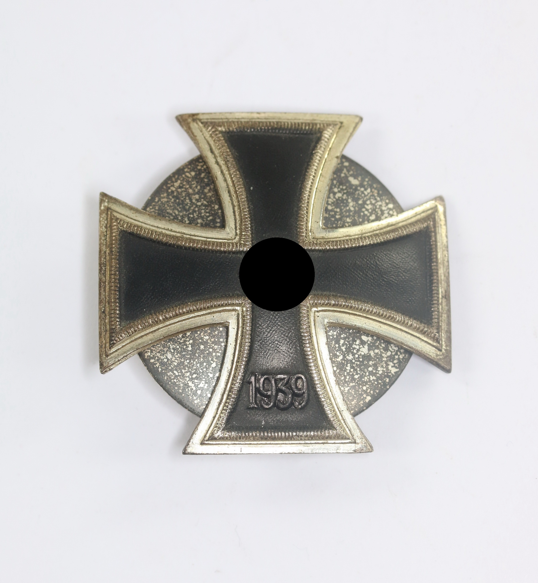  Eisernes Kreuz 1. Klasse 1939, Otto Schickle, Pforzheim, Scheibe und Mutter (!), einteilig (!), magnetisch – Bild 1