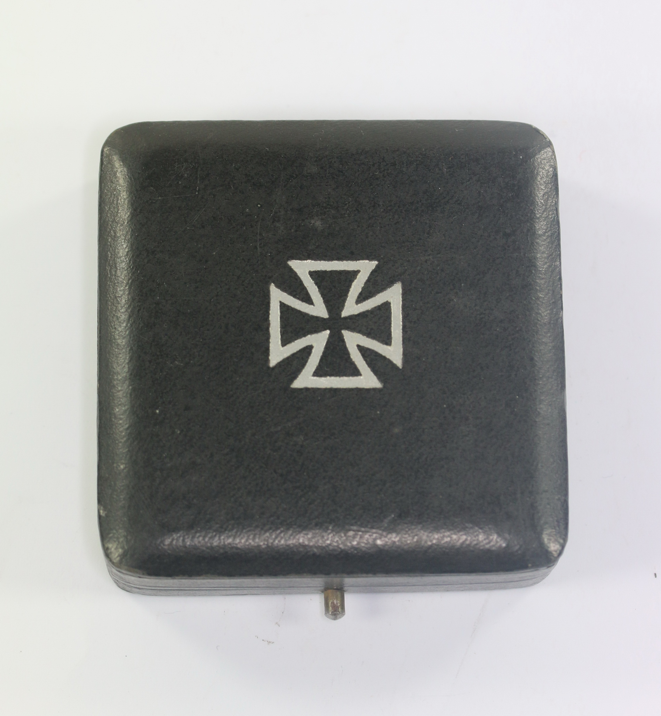 _etui_eisernes_kreuz_1 Case for the Iron Cross 1st Class 1939. Smooth Surface. – Bild 1