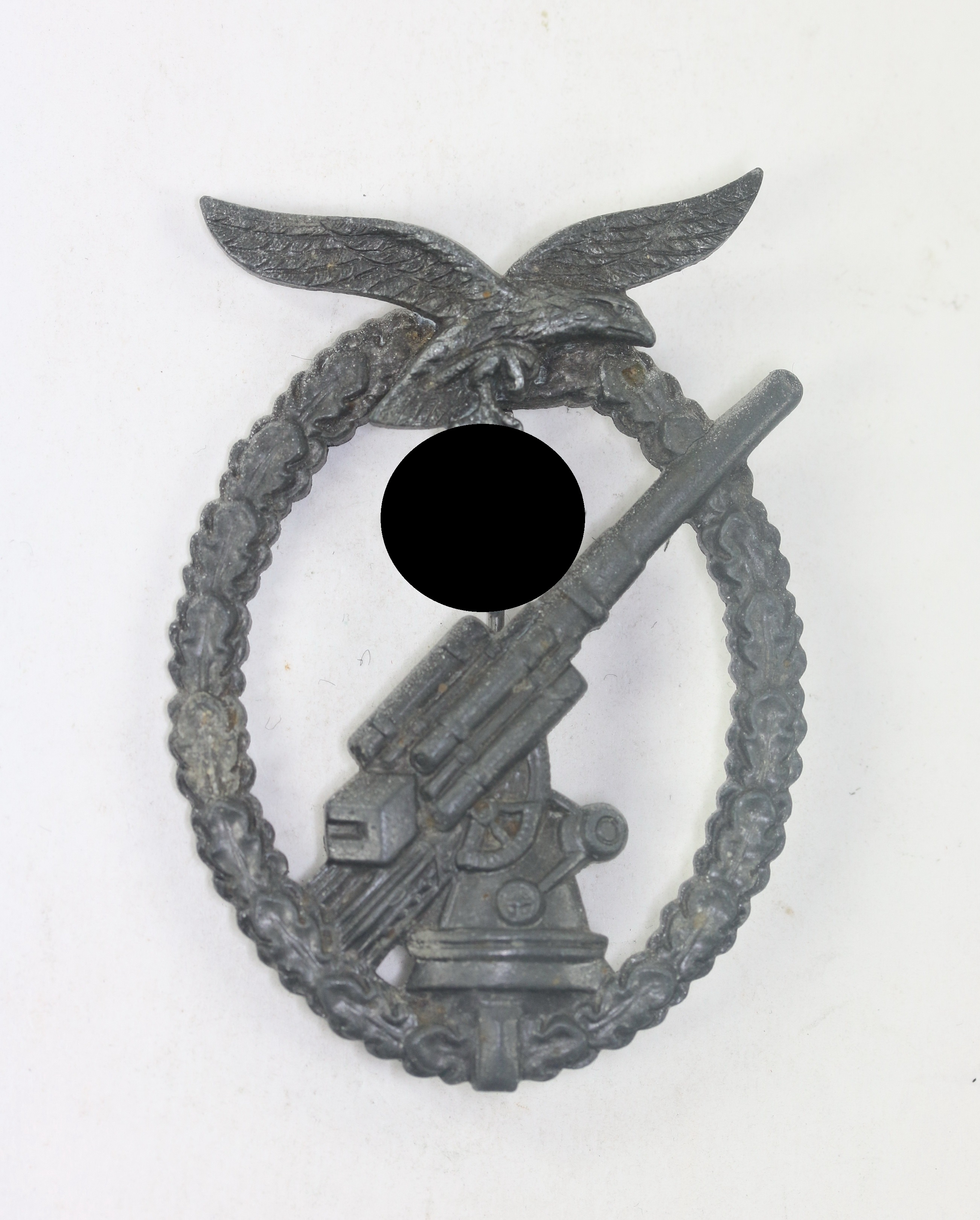 _flakkampfabzeichen_der_luftwaffe_ball_hinge_zink_1__1 Luftwaffe Flak Badge. Type Ball Hinge. – Bild 1