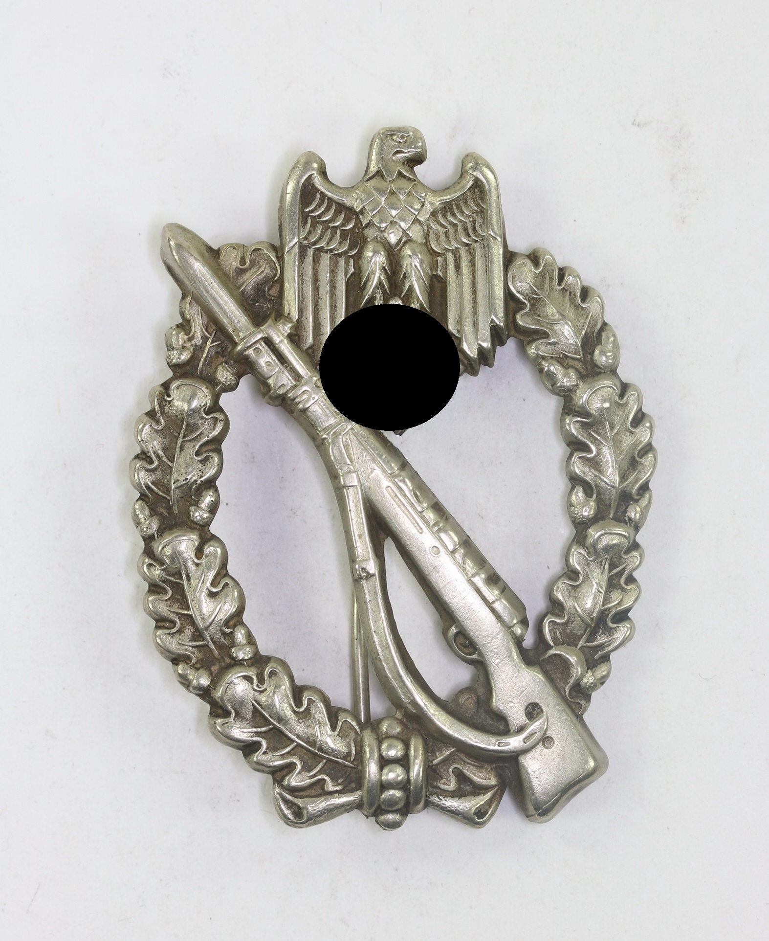 Silver Infantry Assault Badge. Type C.E Juncker.  – Bild 1