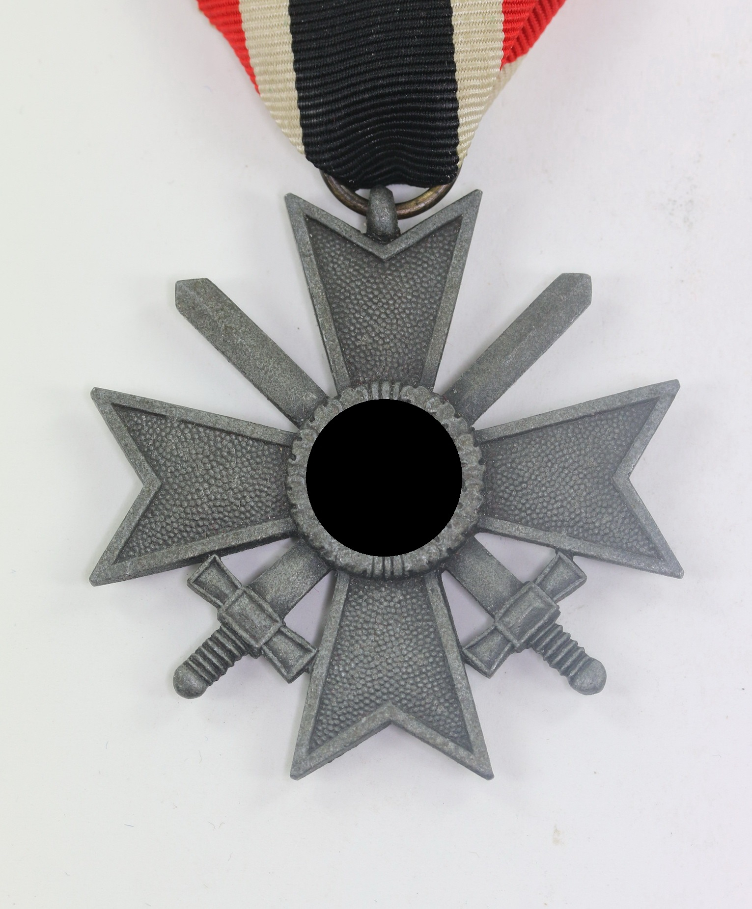 _kriegsverdienstkreuz_2 War Merit Cross 2nd Class with Swords. Maker 113 (Hermann Aurich, Dresden) – Bild 1