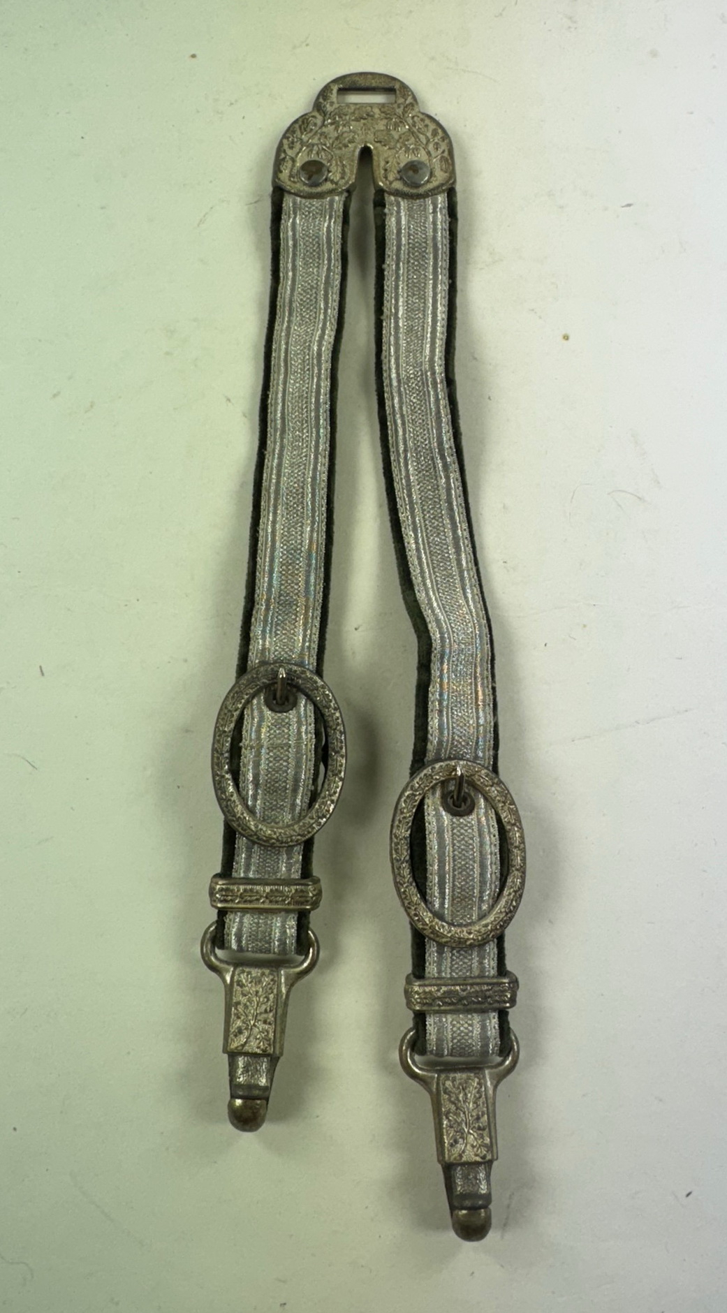 _luxus_geh_nge_f_r_einen_heeres_offiziersdolch_1_ Luxury Hanger for the Army Officer Dagger. – Bild 1