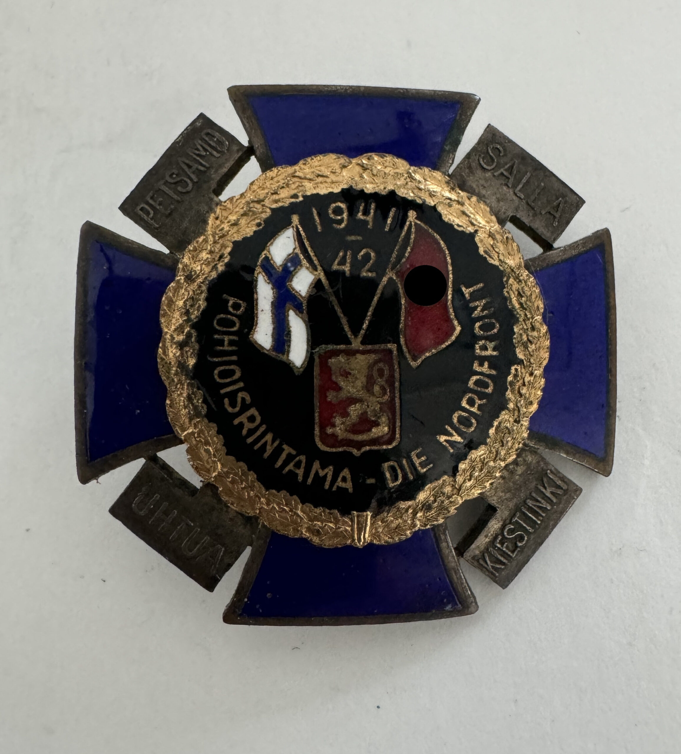  Nordfrontkreuz, 1941 - 42 (schwarz), Pohjoisrintama - Die Nortfront - Petsamo - Salls - Uhtua - Kiestinki - Hopeatakomooy – Bild 1