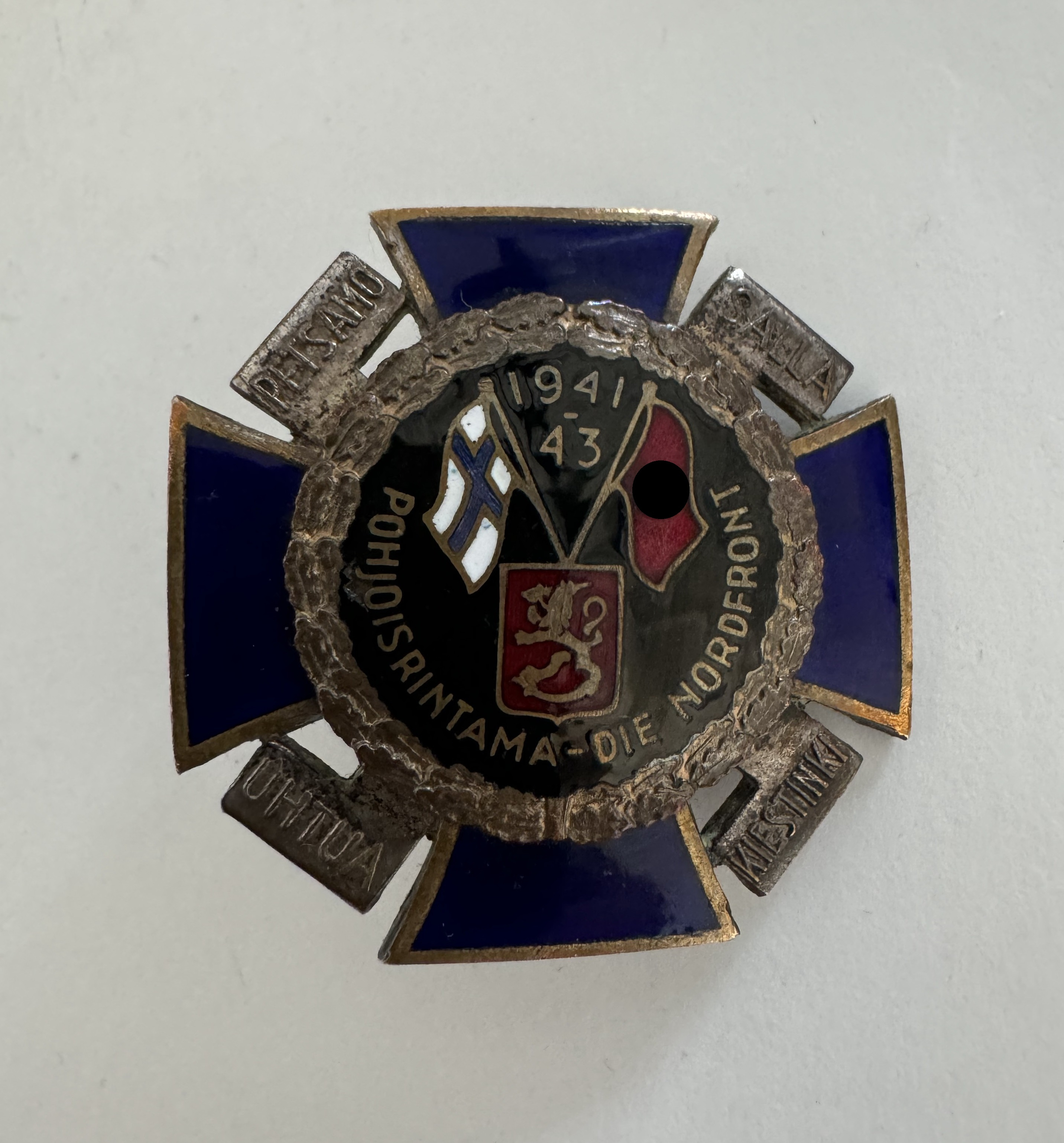 _nordfrontkreuz_1941__43_schwarz_pohjoisrintama__die_nortfront__petsamo__salls__uhtua__kiestinki_1__1 Nordfrontkreuz, 1941 - 43 (schwarz), Pohjoisrintama - Die Nortfront - Petsamo - Salls - Uhtua - Kiestinki – Bild 1