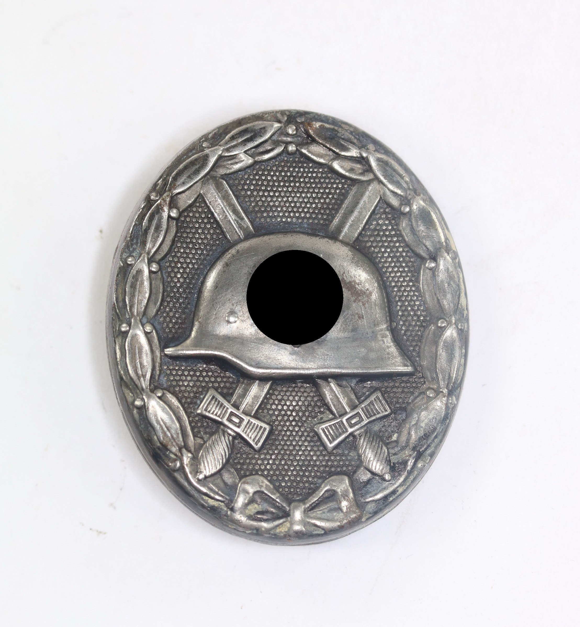 _preu_en_kriegsdenkm_nze_f_r_k_mpfer_1870__aus_eroberten_geschutz_1__1_1 Verwundetenabzeichen in Schwarz 1939, ohne Hersteller (Eisen) – Bild 1