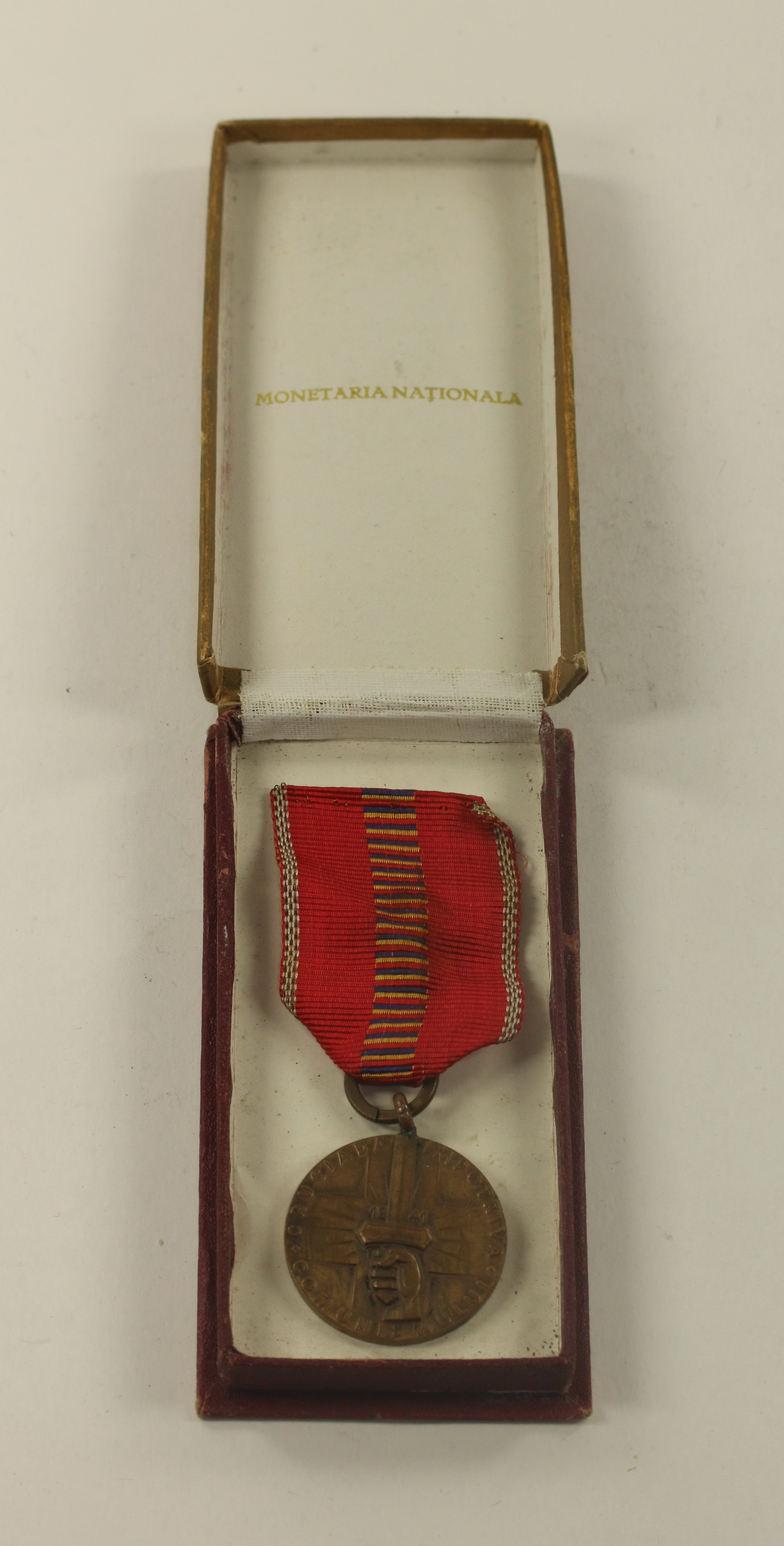  Rumänien, Medaille Kreuzzug gegen den Kommunismus - Romania Recunoscatoare, im Etui – Bild 1