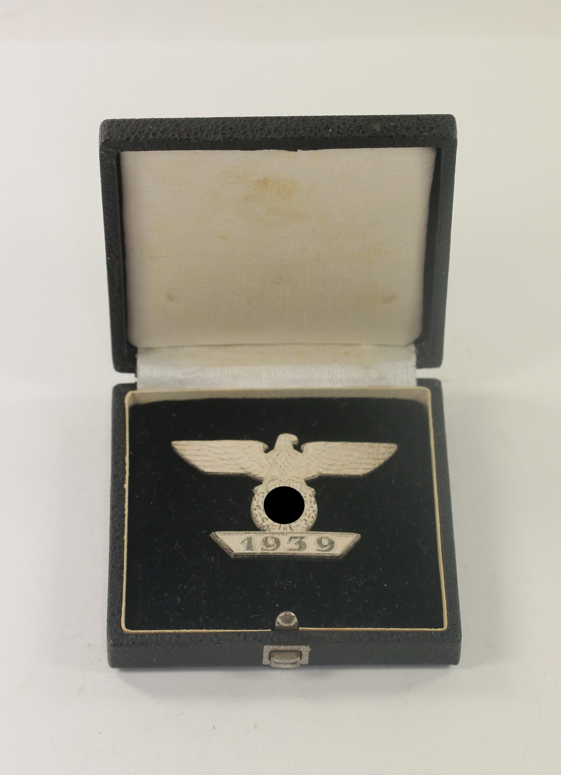  Wiederholungsspange 1. Klasse 1939, Eugen Schmidthäußler, Pforzheim, im Etui – Bild 1