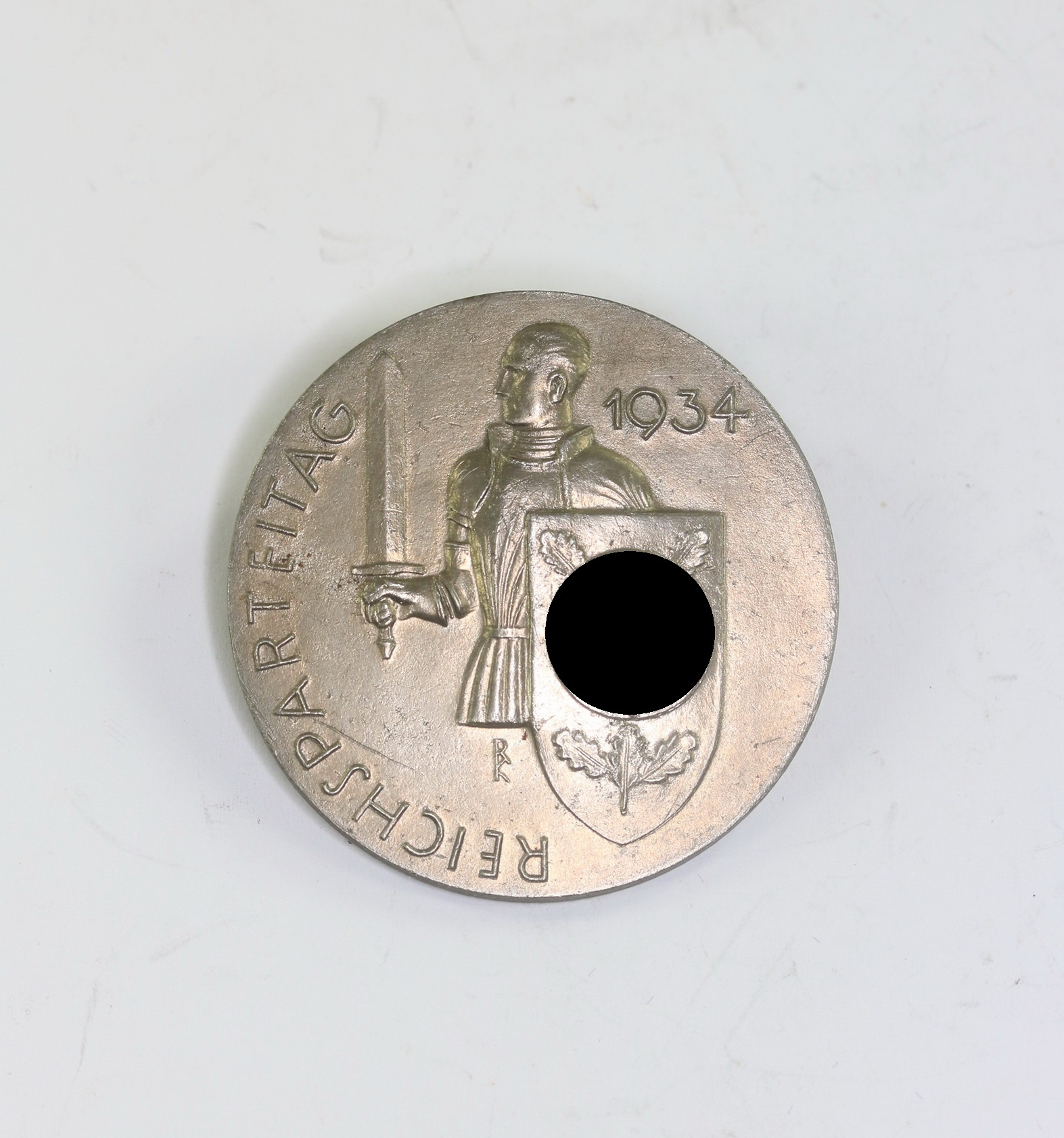 Day Badge, Reichsparteitag 1934. Maker C. Balmberger Nürnberg – Bild 1