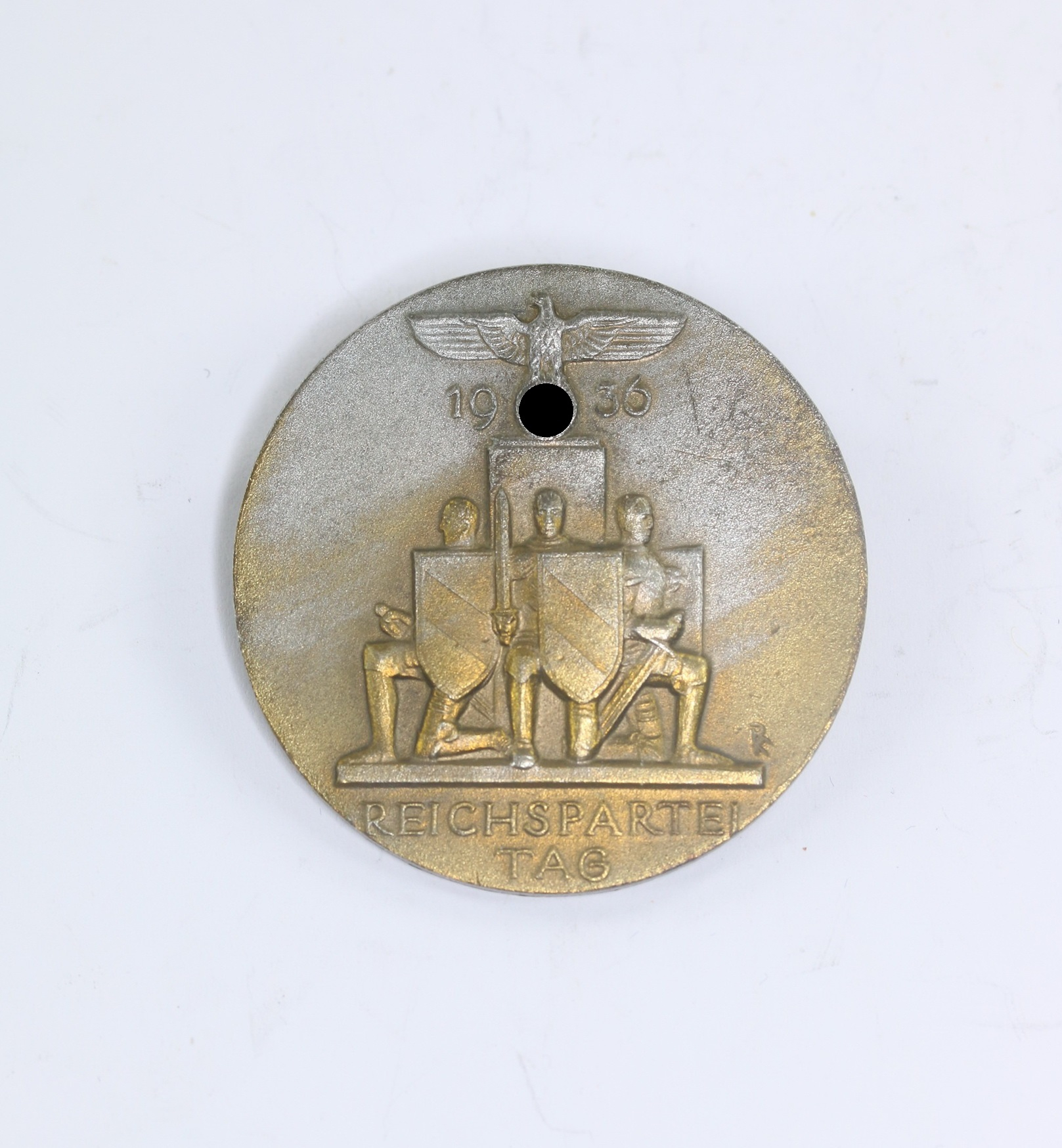 Day Badge, Reichsparteitag 1936. Maker G. Brehmer Markneukirchen – Bild 1