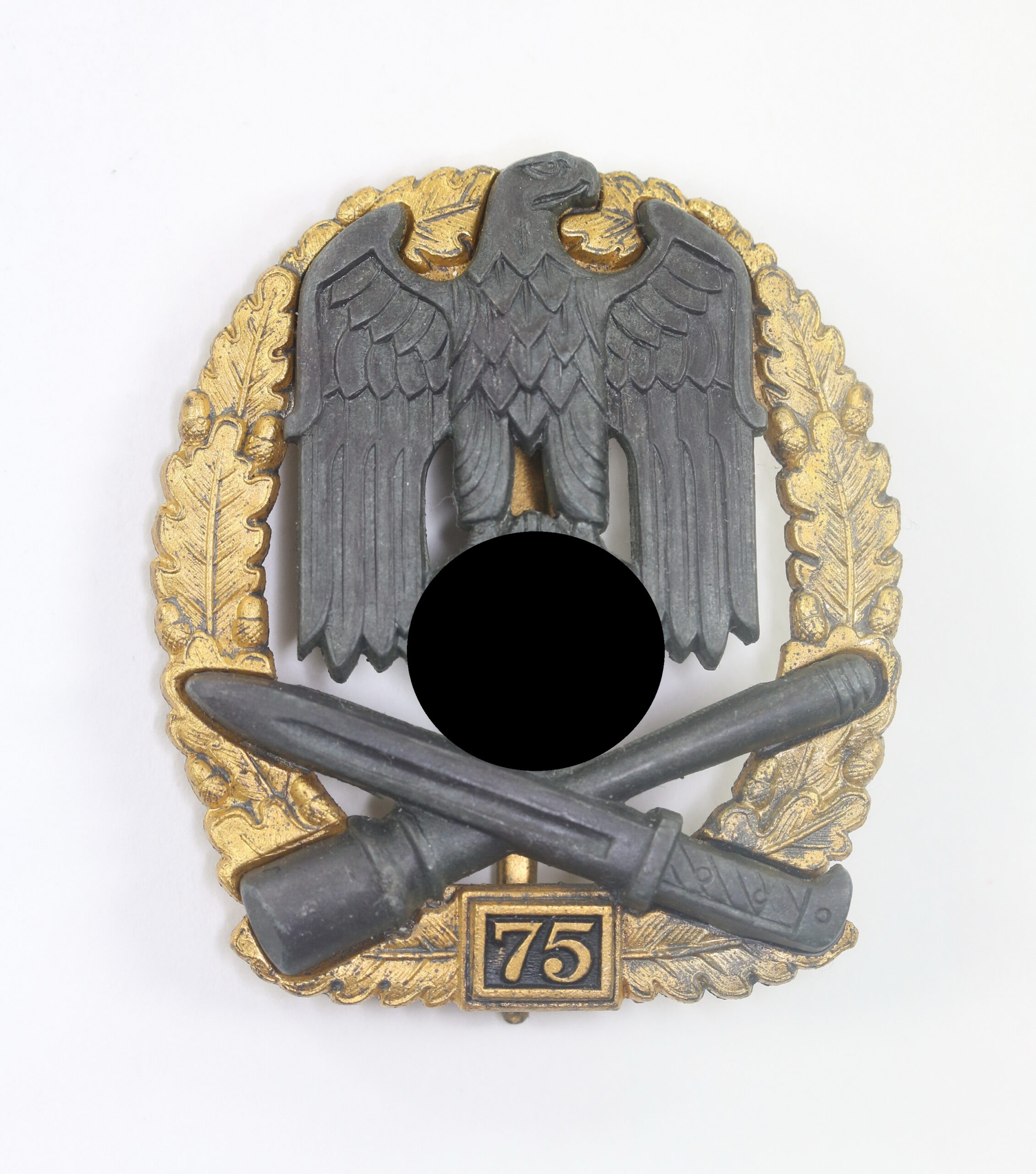 allgemeinessturmabzeichen_mit_einsatzzahl_75_hst Allgemeines-Sturmabzeichen mit Einsatzzahl 75, Hst. JFS (Josef Feix & Söhne, Gablonz) – Bild 1