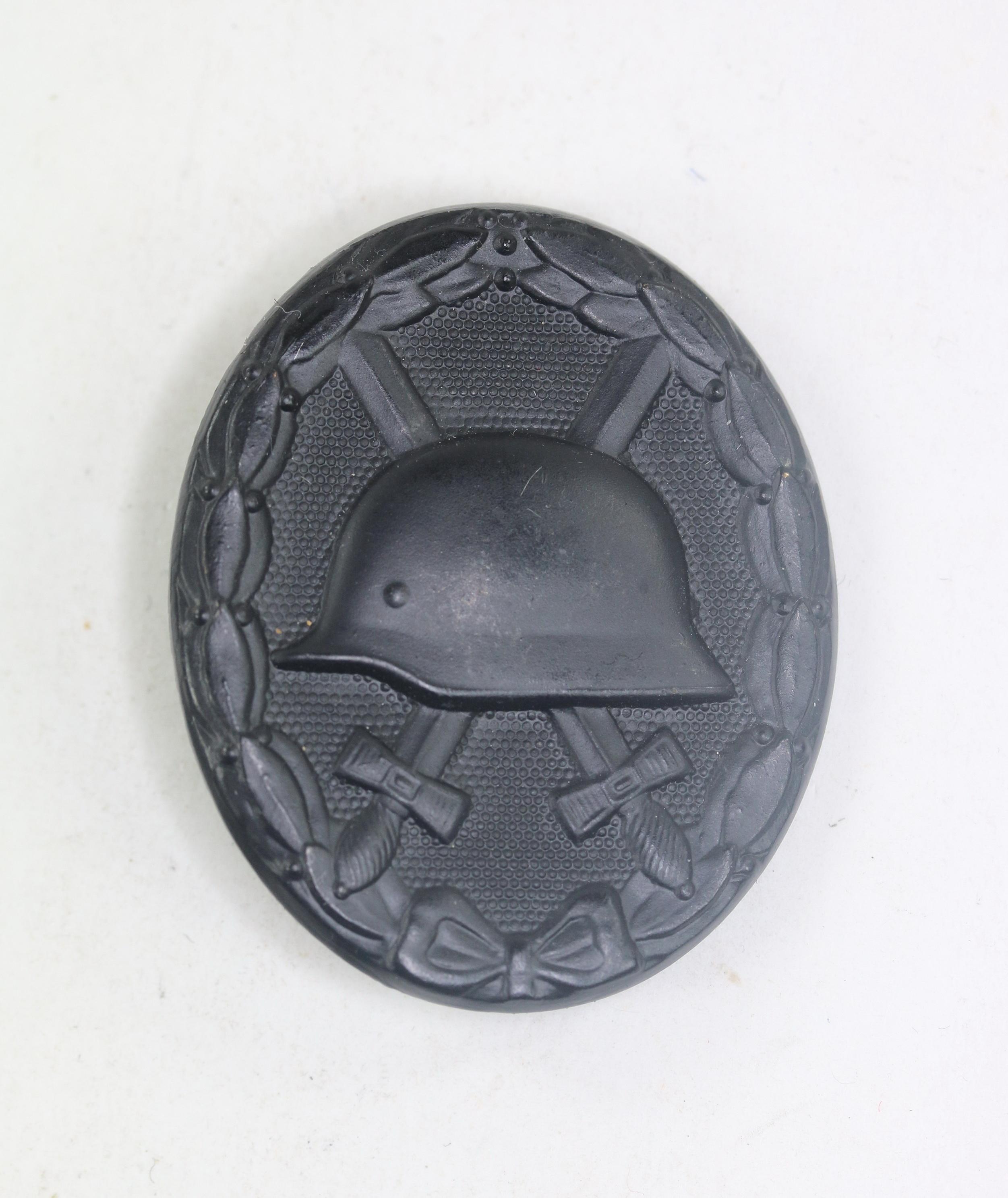 brd_verwundetenabzeichen_in_schwarz_1957_variante_fr_hes_steinhauer_l_ck_l_denscheid_1_ German Federal Republic. Black Wound Badge 1957. Type Steinhauer & Lück, Lüdenscheid – Bild 1