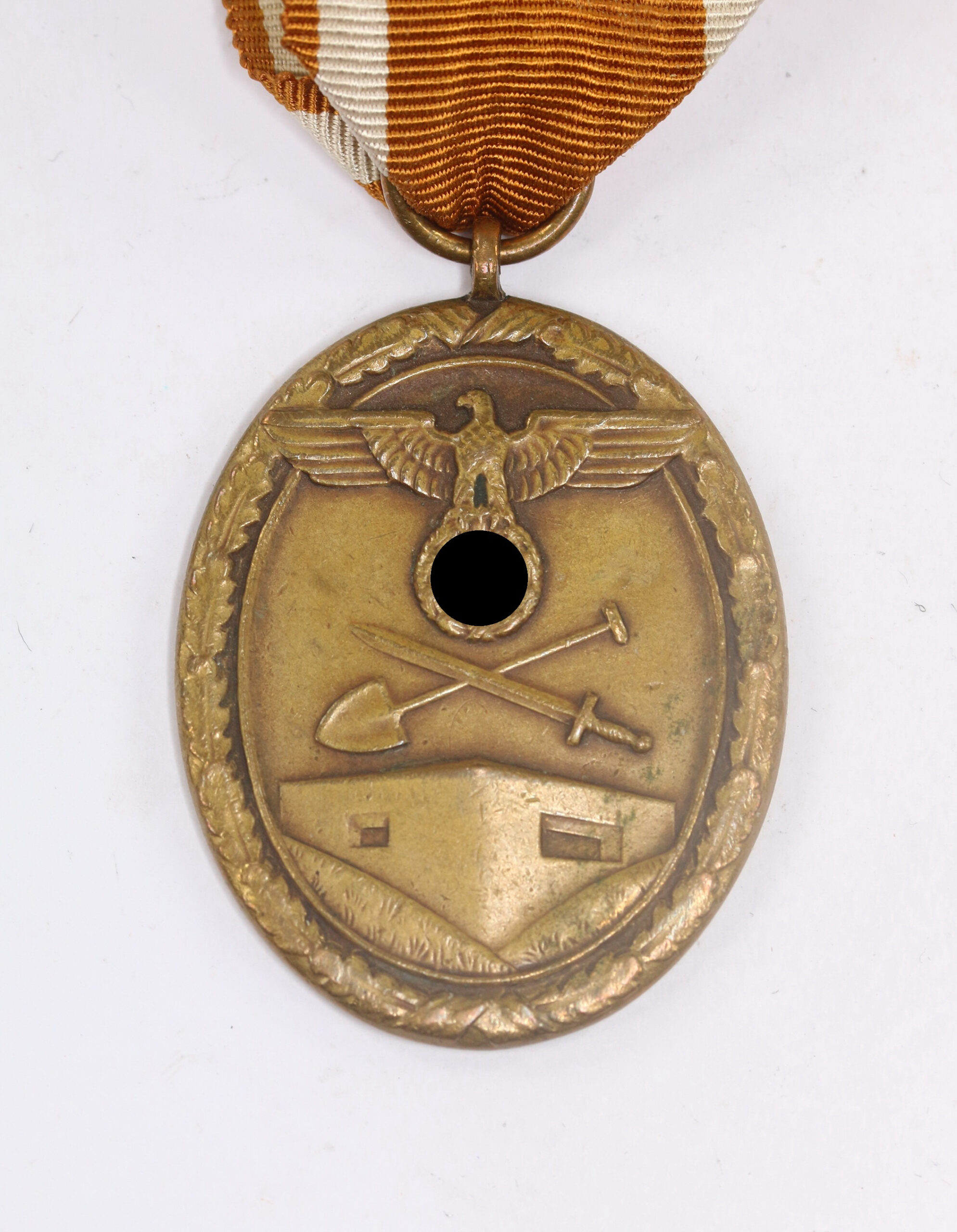 Deutsches Schutzwall Ehrenzeichen - Für Arbeit zum Schutze Deutschlands – Bild 1