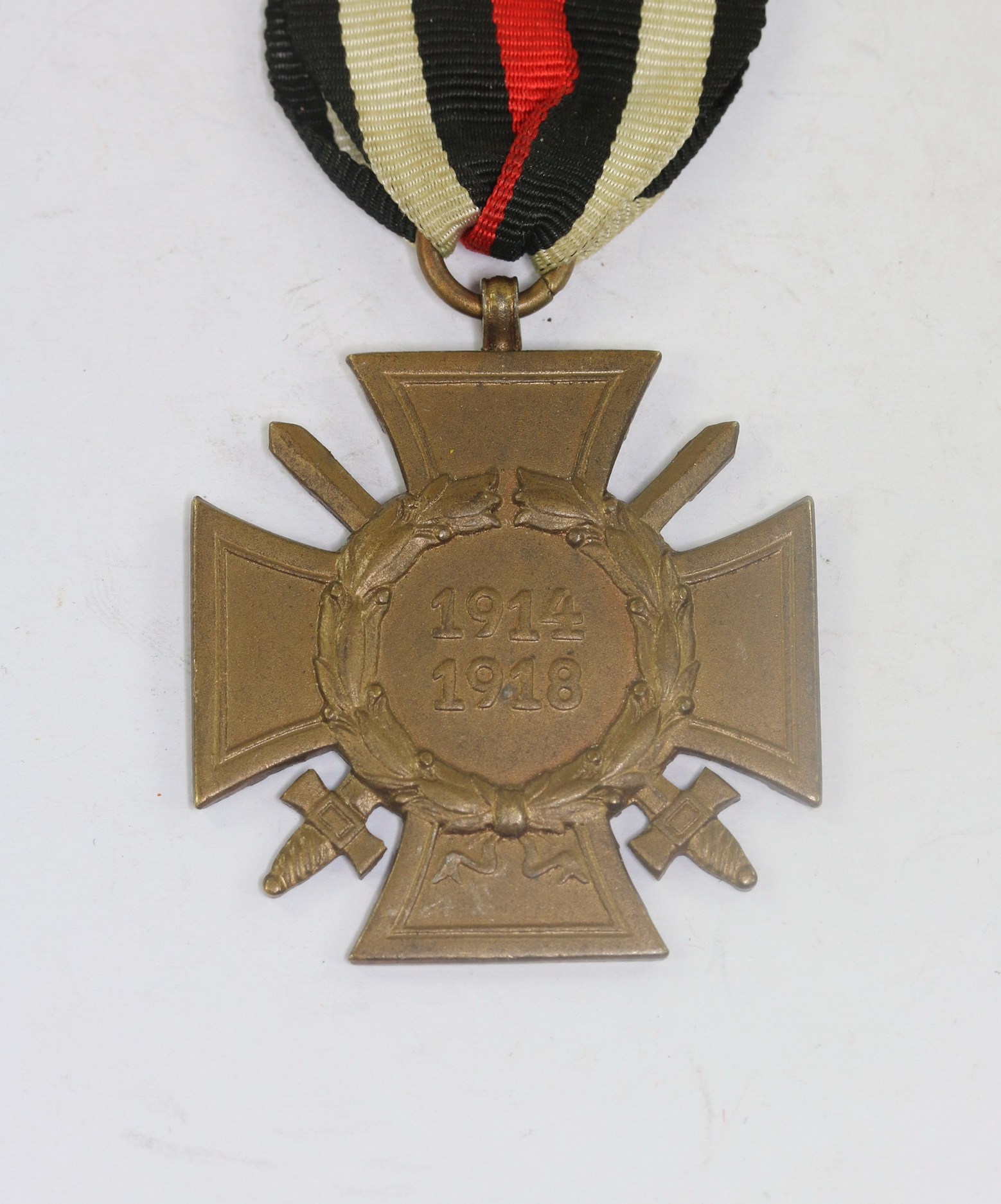 ehrenkreuz_f_r_frontk_mpfer_hst Hindenburg Cross for Combatants. Maker KM&F – Bild 1