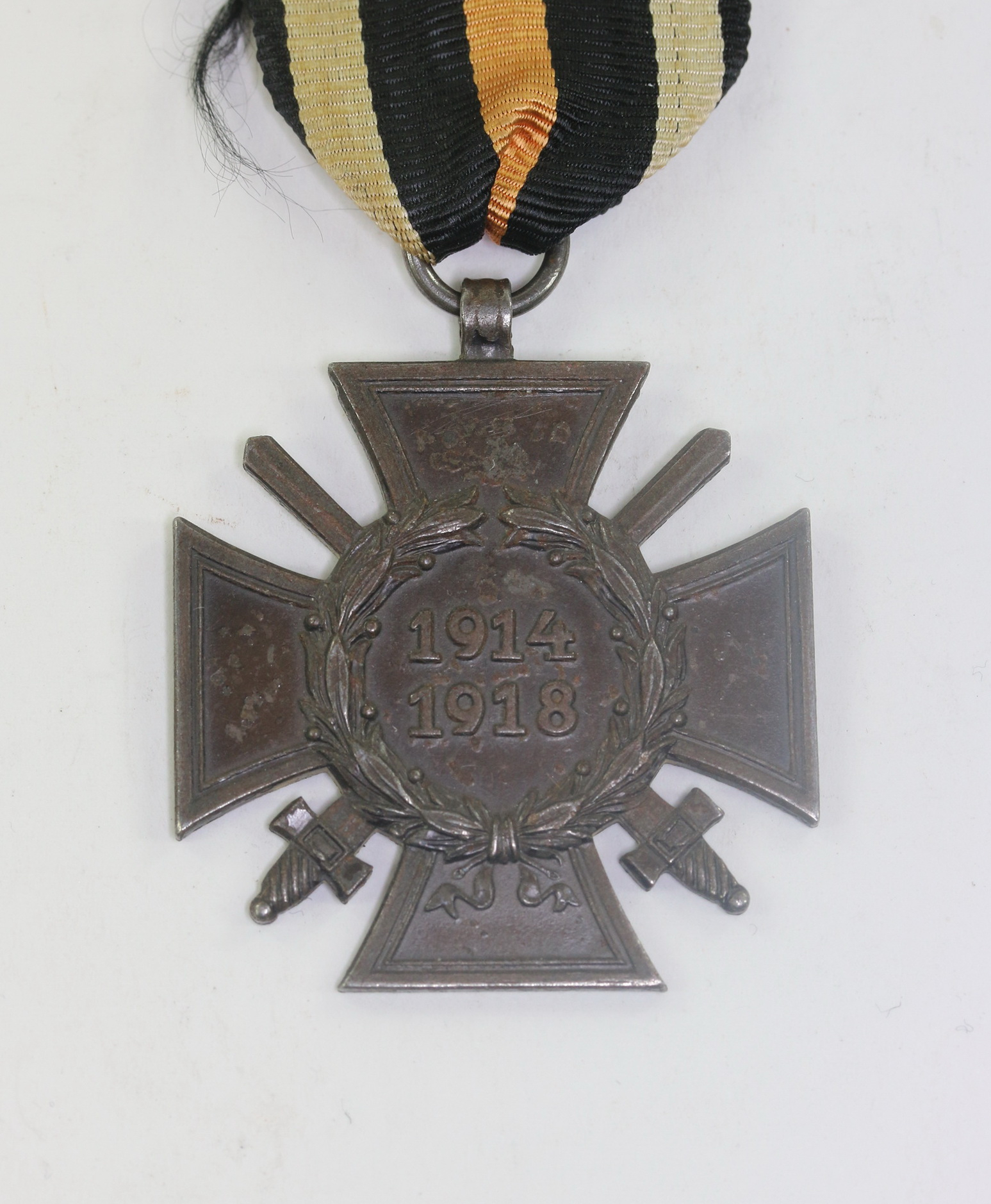 Hindenburg Cross for Combatants. Maker R.V. Pforzheim 21 – Bild 1