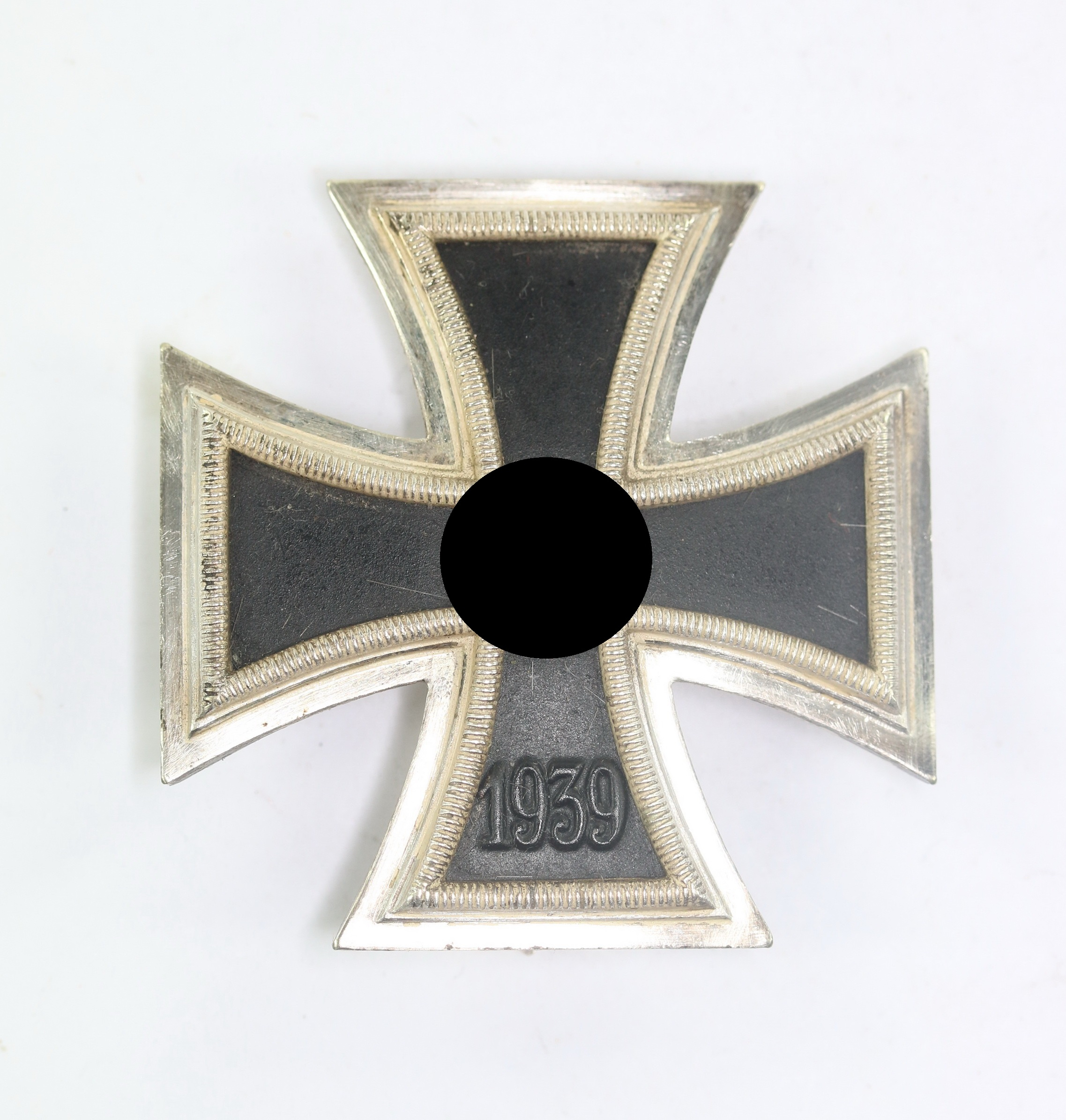 eisernes_kreuz_1 Eisernes Kreuz 1. Klasse 1939, Hst. 26 (B.H, Mayer, Pforzheim) – Bild 1