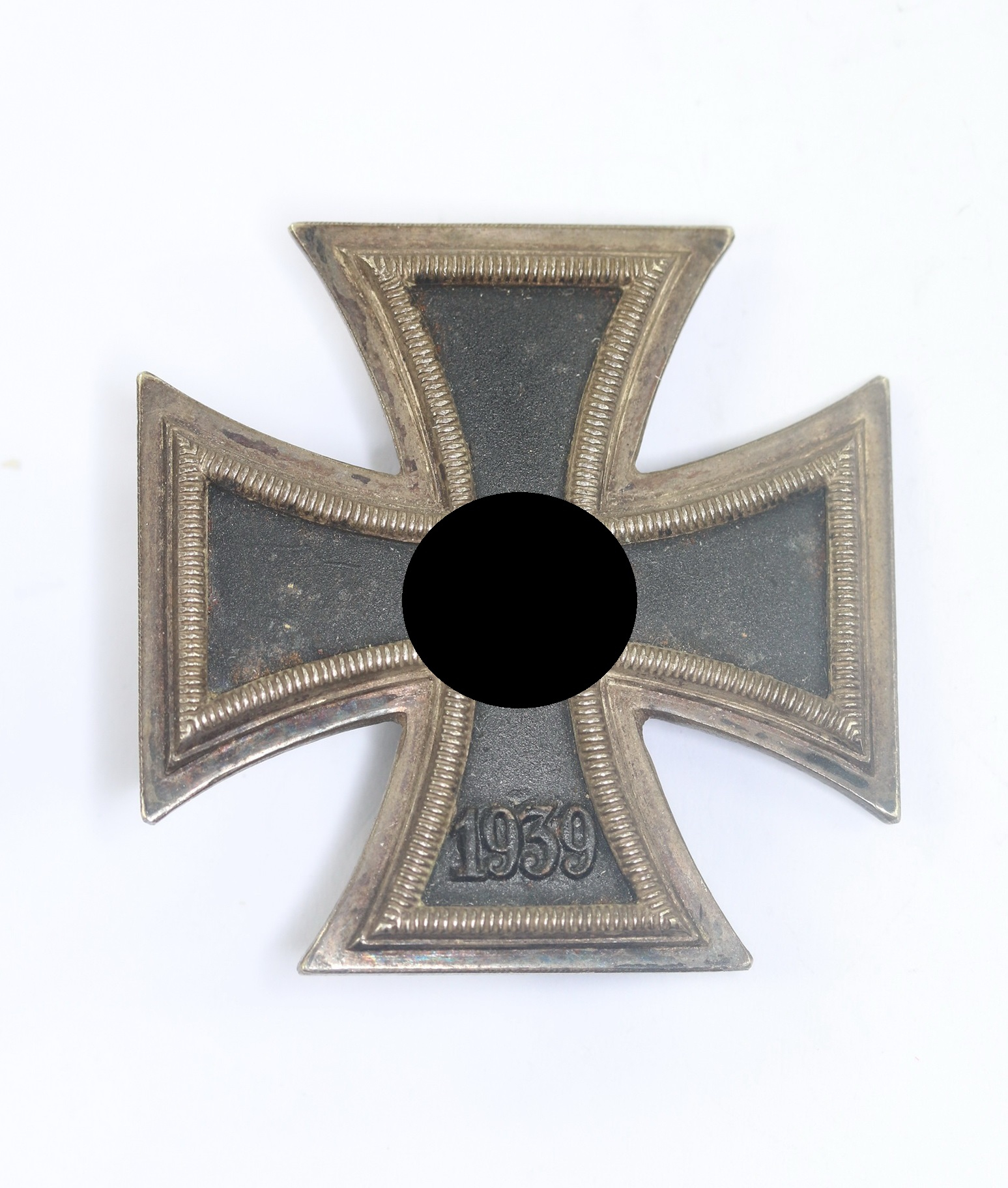 eisernes_kreuz_1 Iron Cross 1st Class 1939. Maker L/10 (Deschler & Sohn, München) – Bild 1