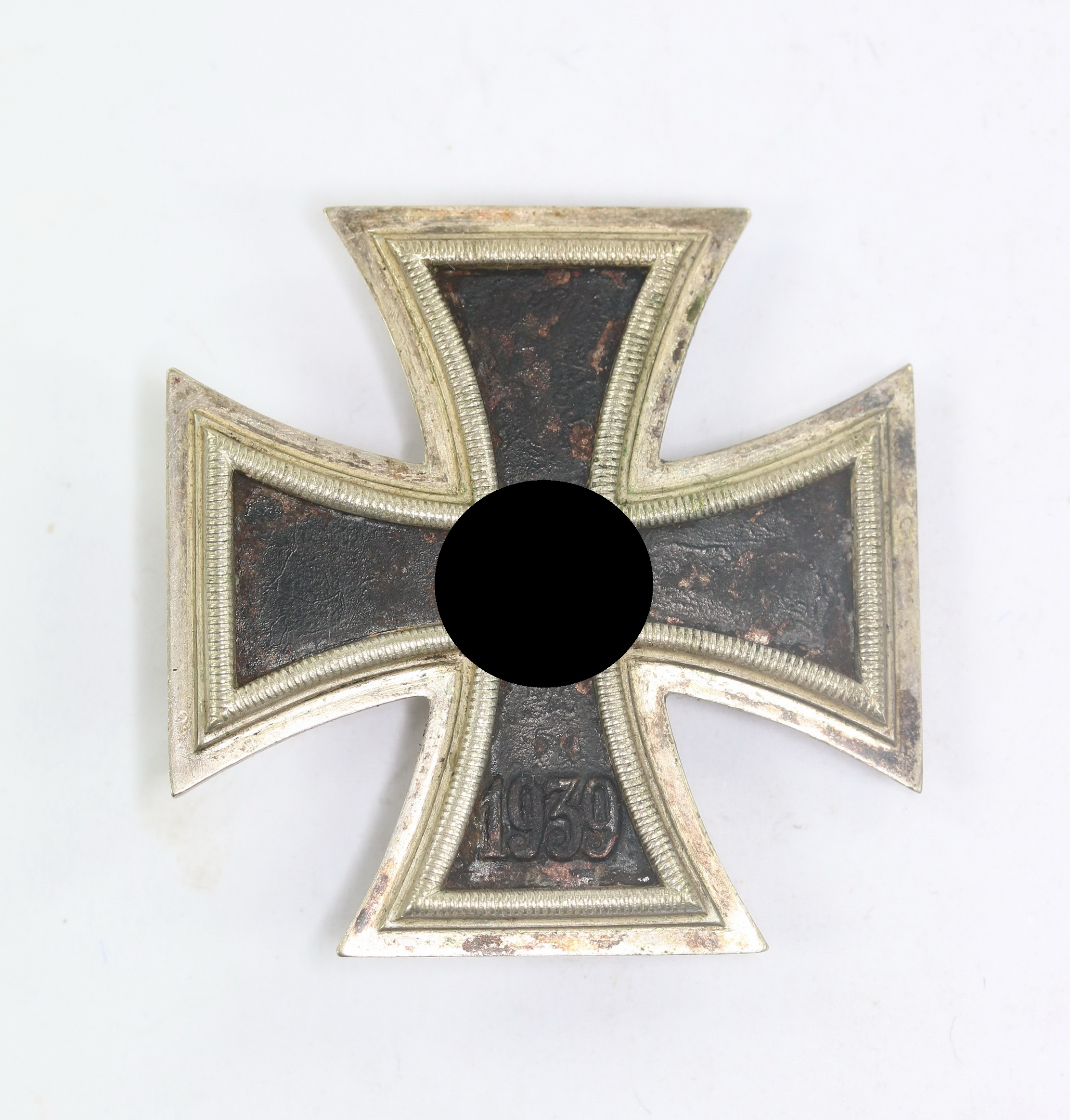 Iron Cross 1st Class 1939. Maker L/18 (B.H. Mayer, Pforzheim) – Bild 1