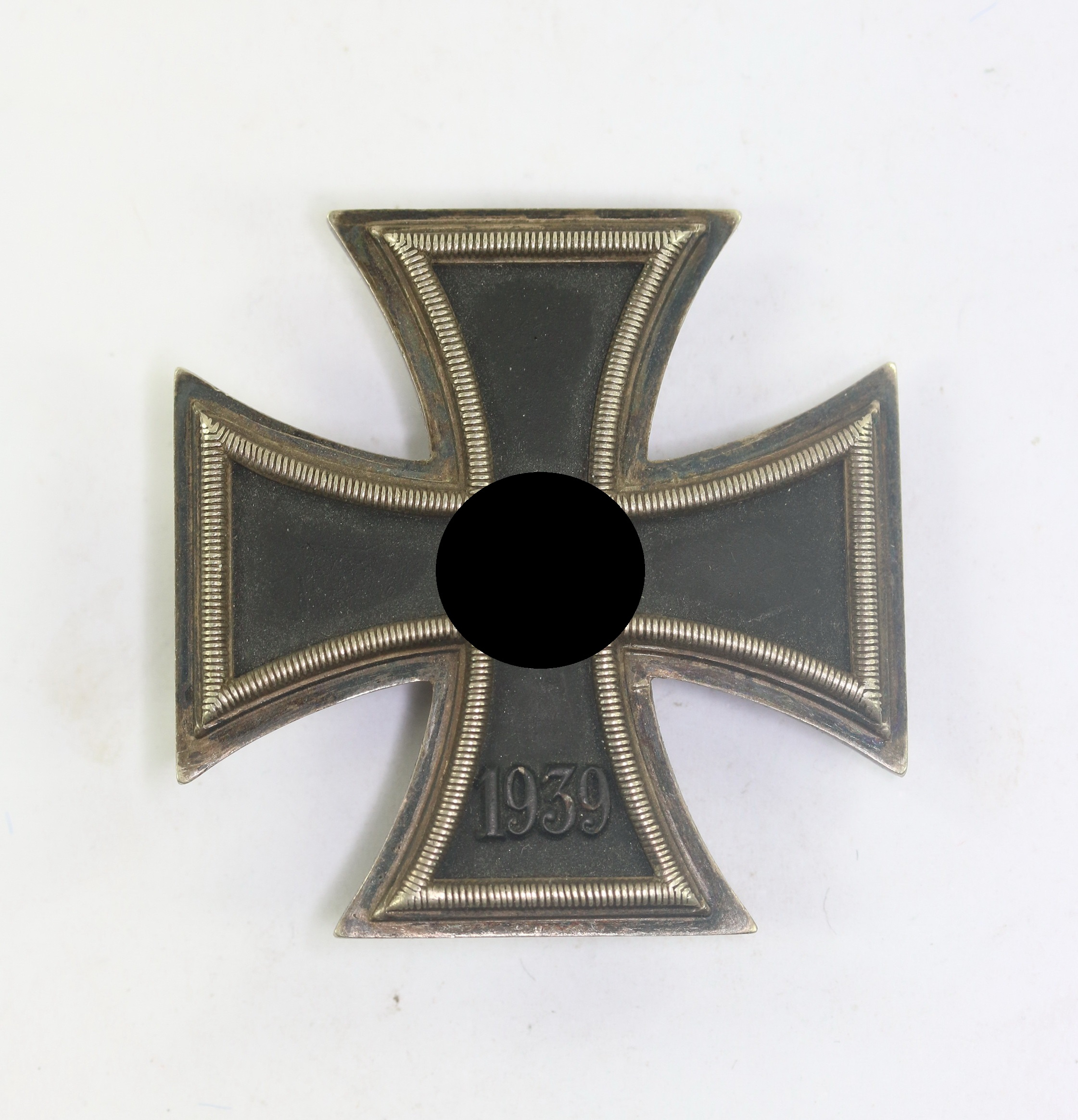 Iron Cross 1st Class 1939. Maker L/52, under the hook (C.F. Zimmermann, Pforzheim) – Bild 1