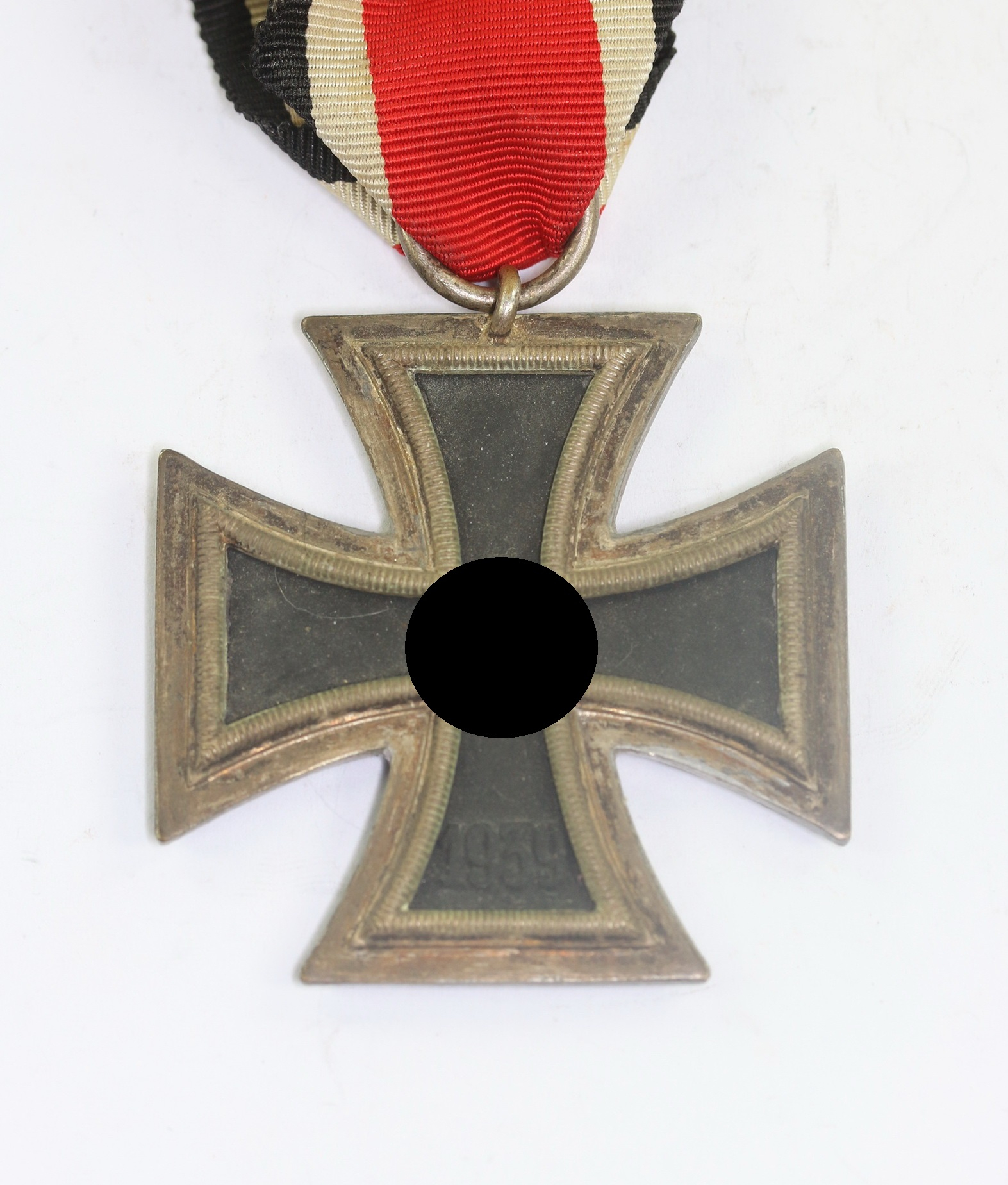 Eisernes Kreuz 2. Klasse 1939, Hst. 24 (Arbeitsgemeinschaft der Hanauer Plakettenhersteller, Hanau) – Bild 1