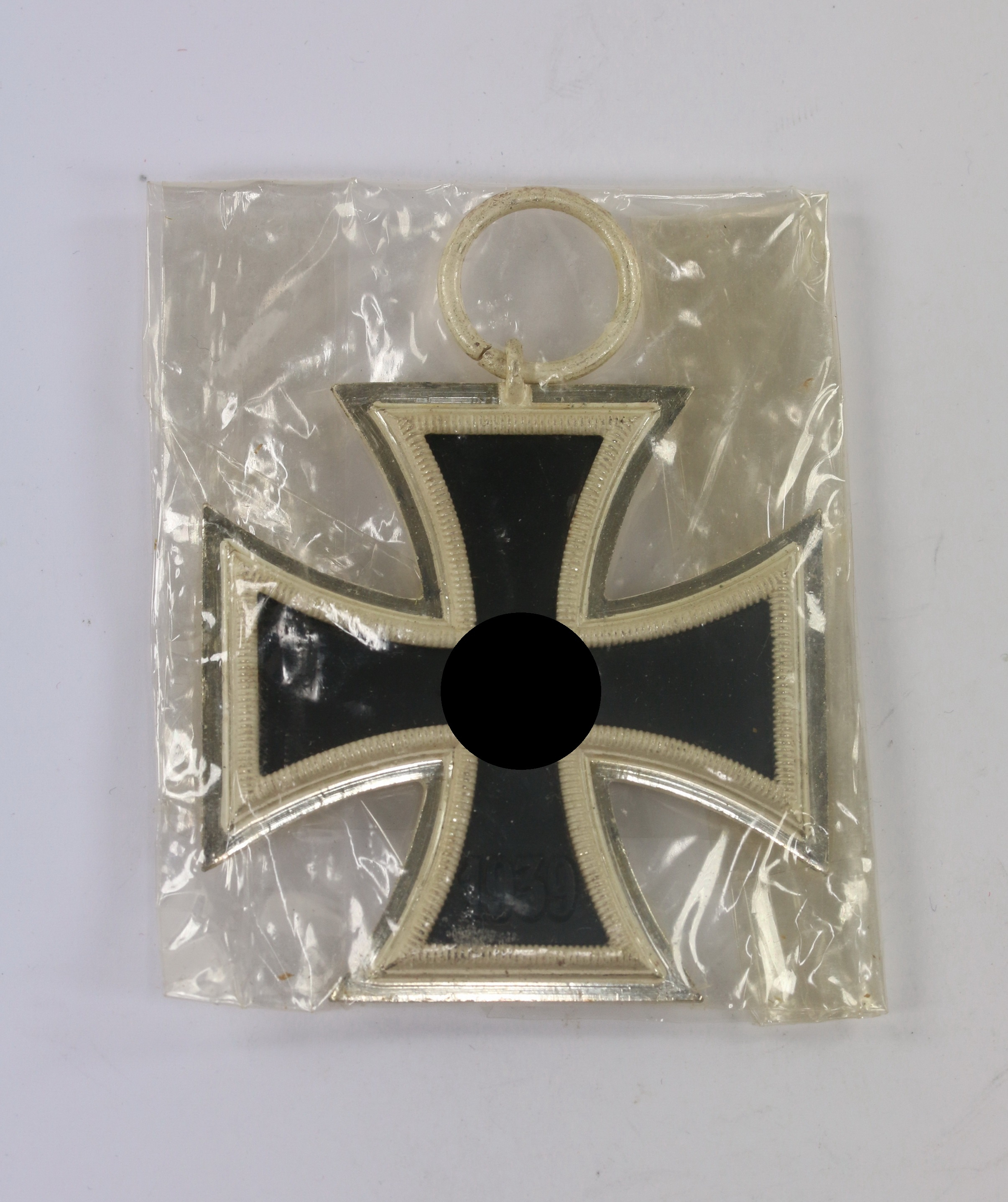 Eisernes Kreuz 2. Klasse 1939, Hst. 4, in Cellophan – Bild 1