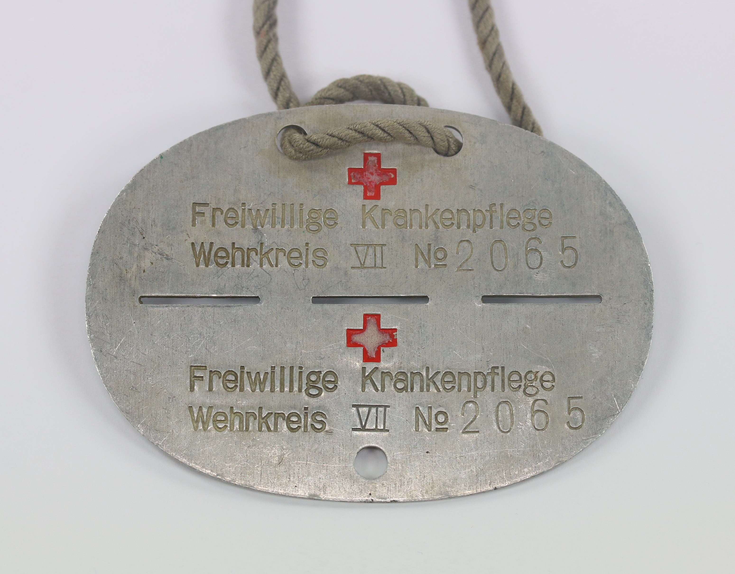 Identity Disc,, Volunteer Medical Orderly with Red Cross, Wehrkreis XII Erkennungsmarke – Bild 1