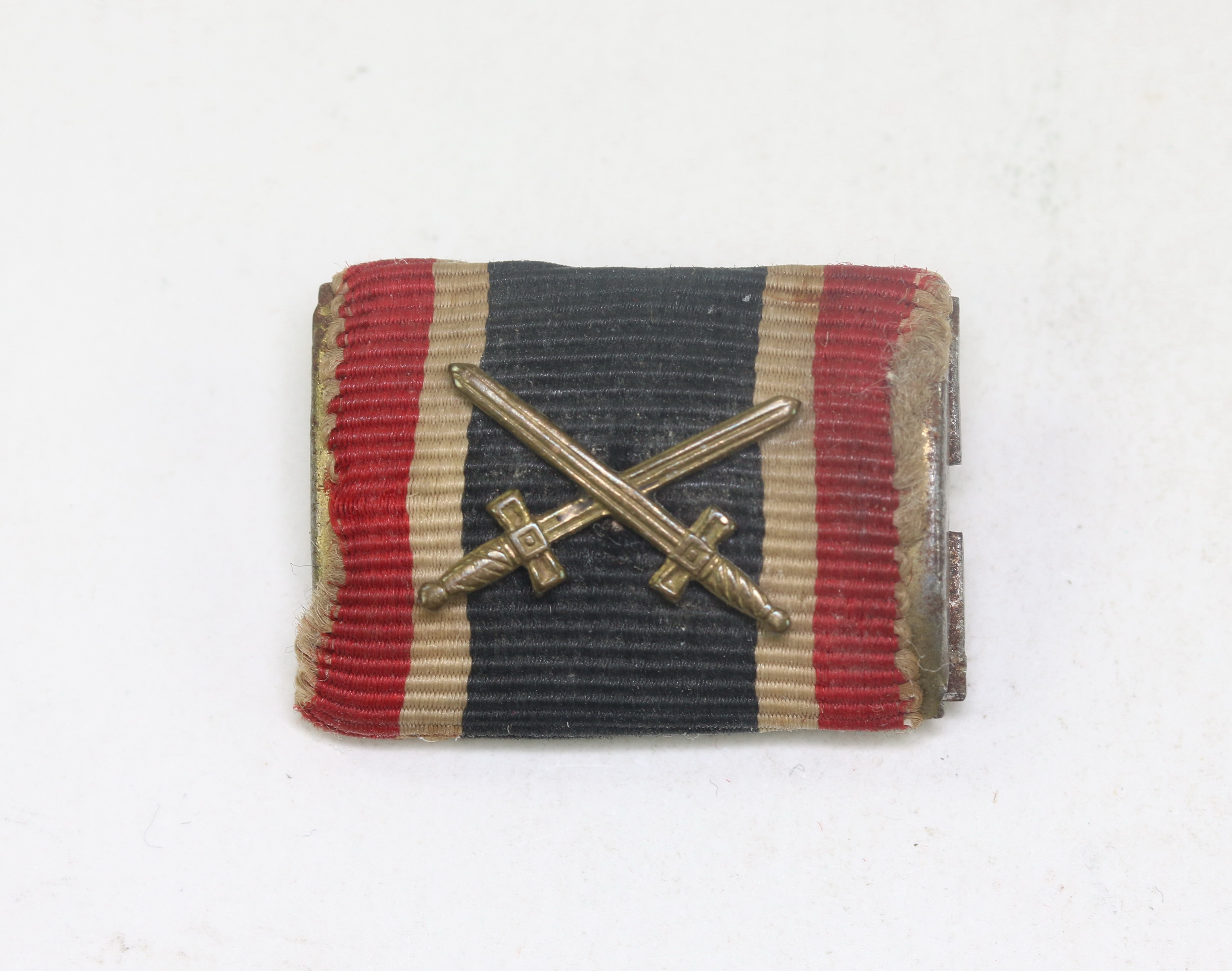 feldspange_kriegsverdienstkreuz_2 Ribbon Bar for the War Merit Cross 2nd Class with Swords. – Bild 1