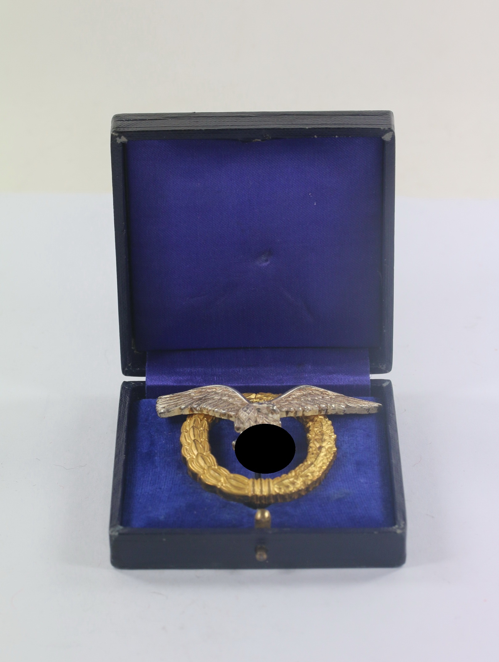 Cased Luftwaffe Combined Pilot & Observer Badge. MakerGWL (Gebrüder Wegerhoff, Lüdenscheid). – Bild 1