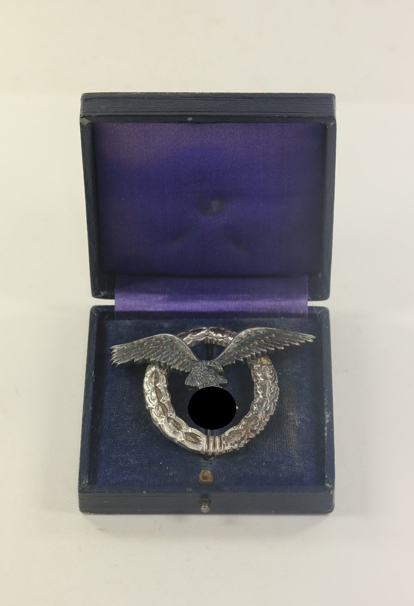 Flugzeugführerabzeichen der Luftwaffe, Hst. A (Assmann & Sohn, Lüdenscheid), im Etui Flugzeugführerabz. – Bild 1