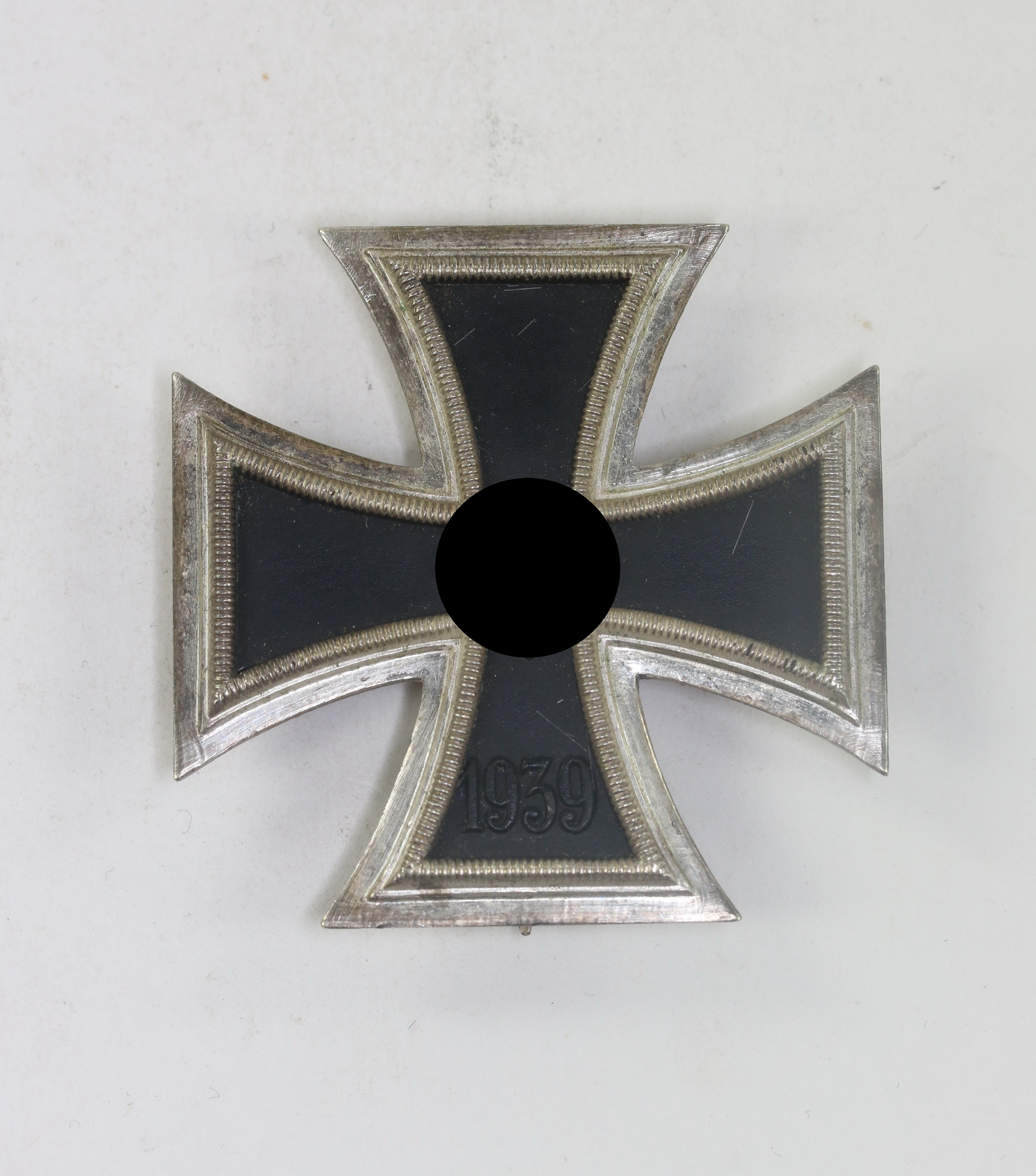 fr_hes_eisernes_kreuz_1 Early Iron Cross 1st Class 1939. Type Wilhelm Deumer, Lüdenscheid – Bild 1