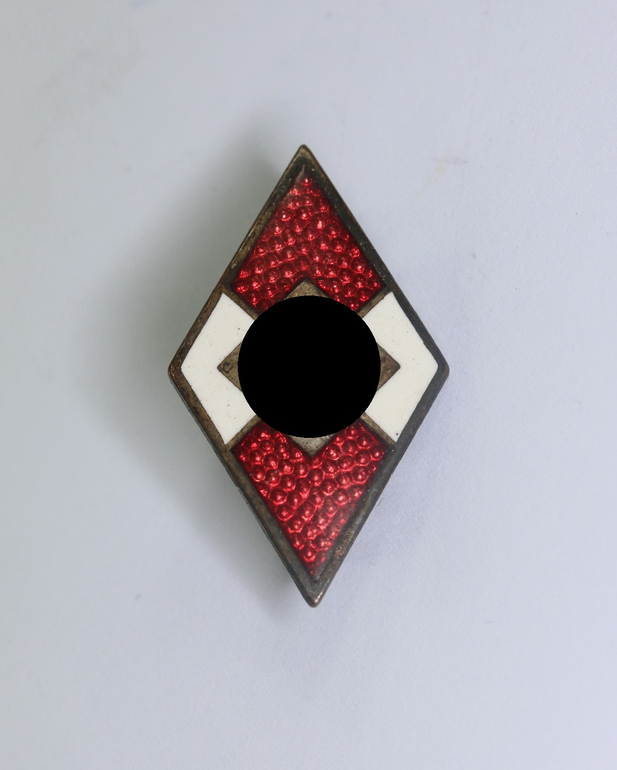 Hitler Youth (HJ), Membership Badge. Maker RZM M1/6 (Karl Hensler, Pforzheim) – Bild 1