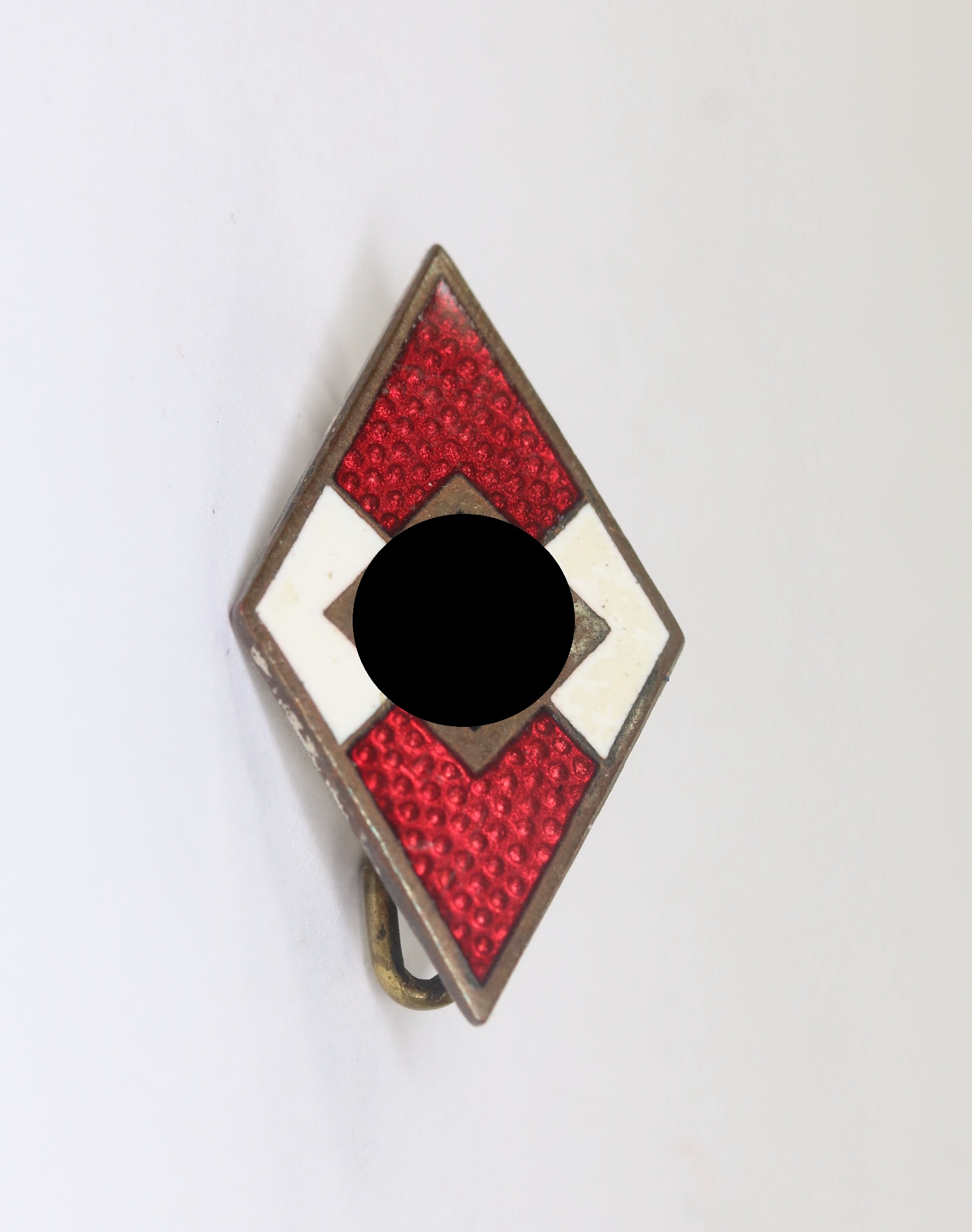 Hitler Youth (HJ), Membership Badge. Maker RZM M1/127 (Alfred Stübbe, Berlin) – Bild 1