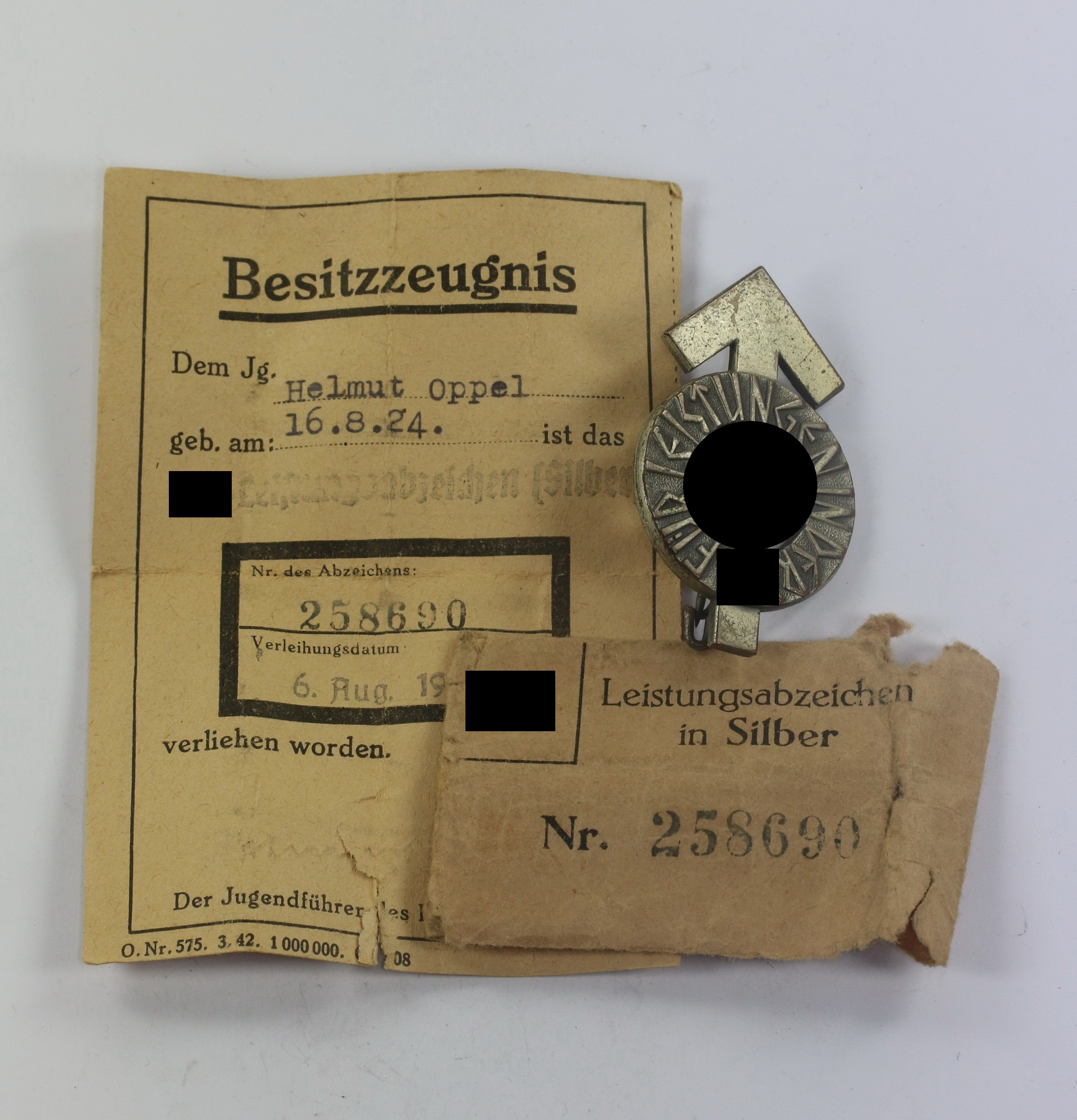 hj_leistungsabzeichen_in_silber_urkunde_verleihungst_te_nummerngleich_1__1 HJ Leistungsabzeichen in Silber + Urkunde + Verleihungstüte, nummerngleich (!) – Bild 1