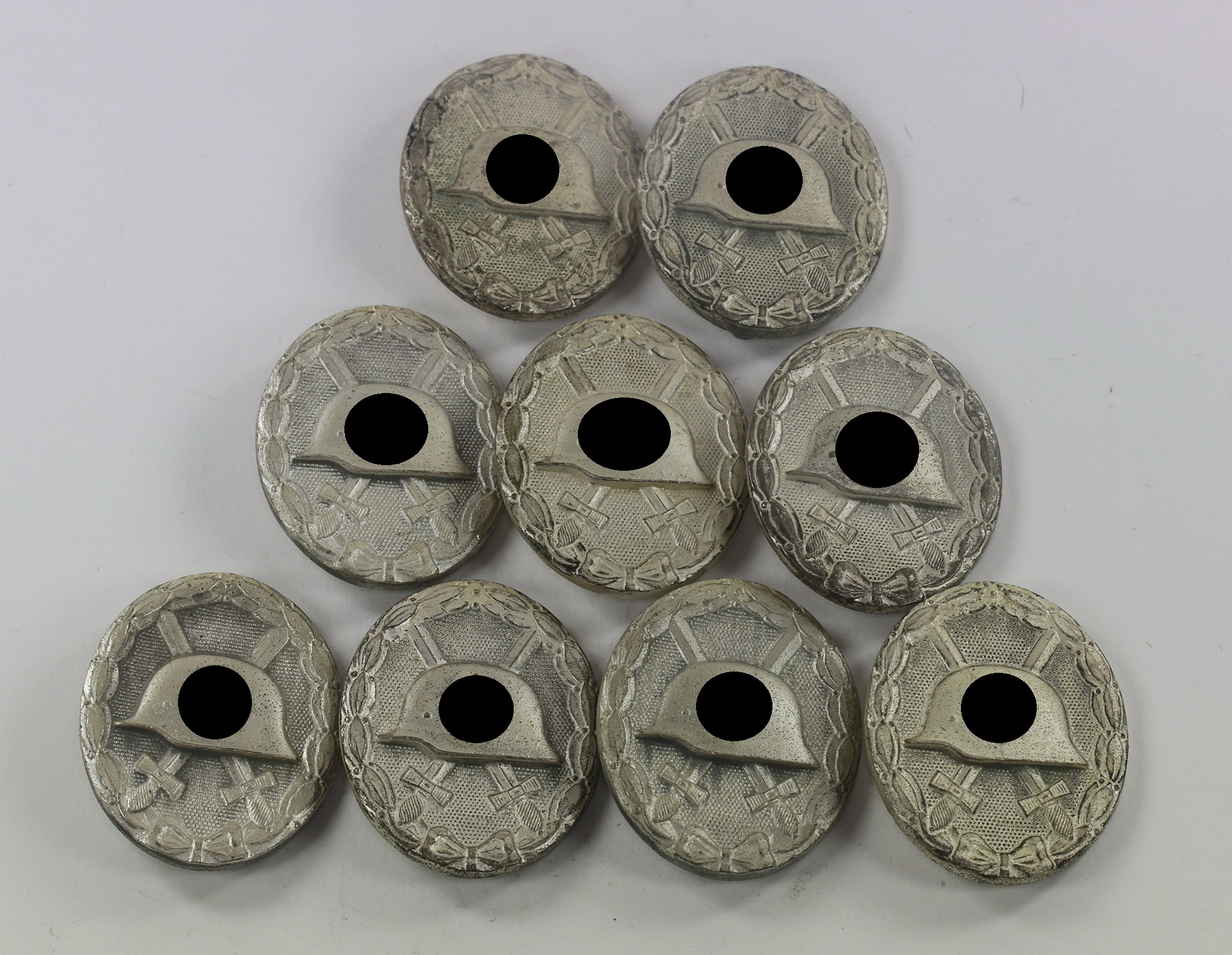 Hortfund (!), Verwundetenabzeichen in Silber 1939, Hst. 100 (Wächtler & Lange, Mittweida) – Bild 1